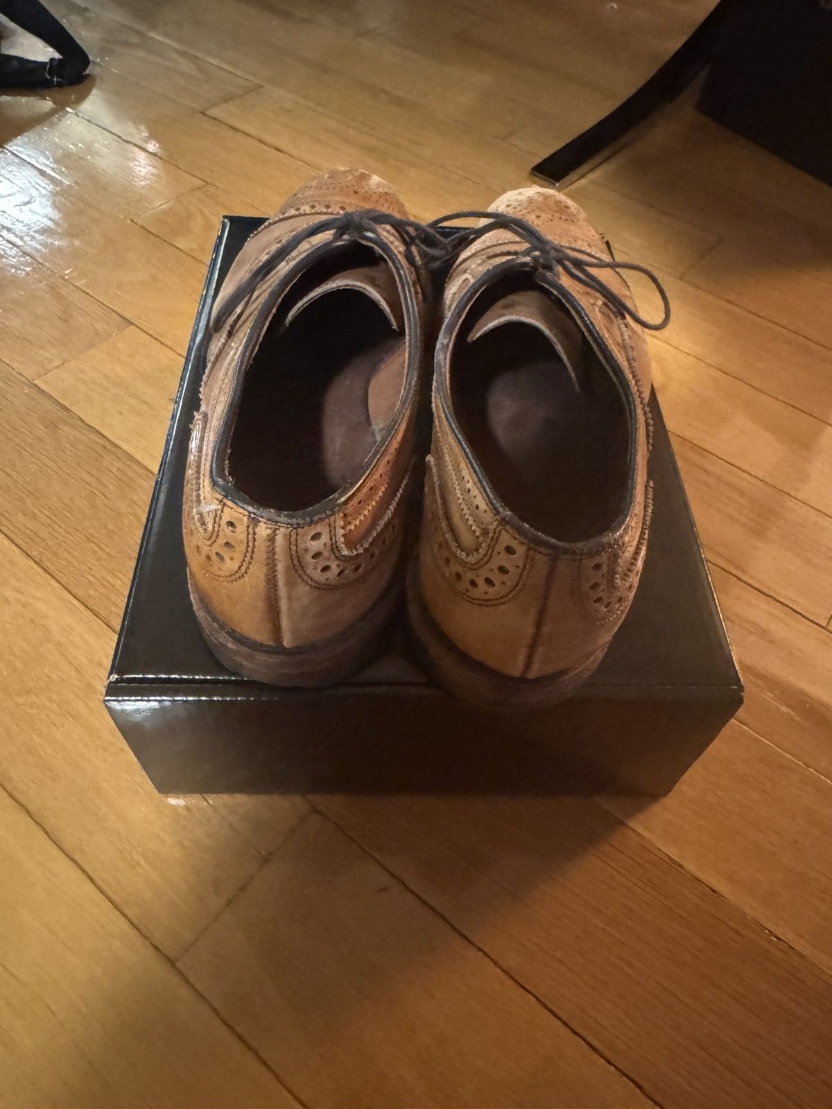 Allen Edmonds Allen Edmonds Strand Cap-Toe Oxford Size US 8.5 / EU 41-42 - 2 Thumbnail