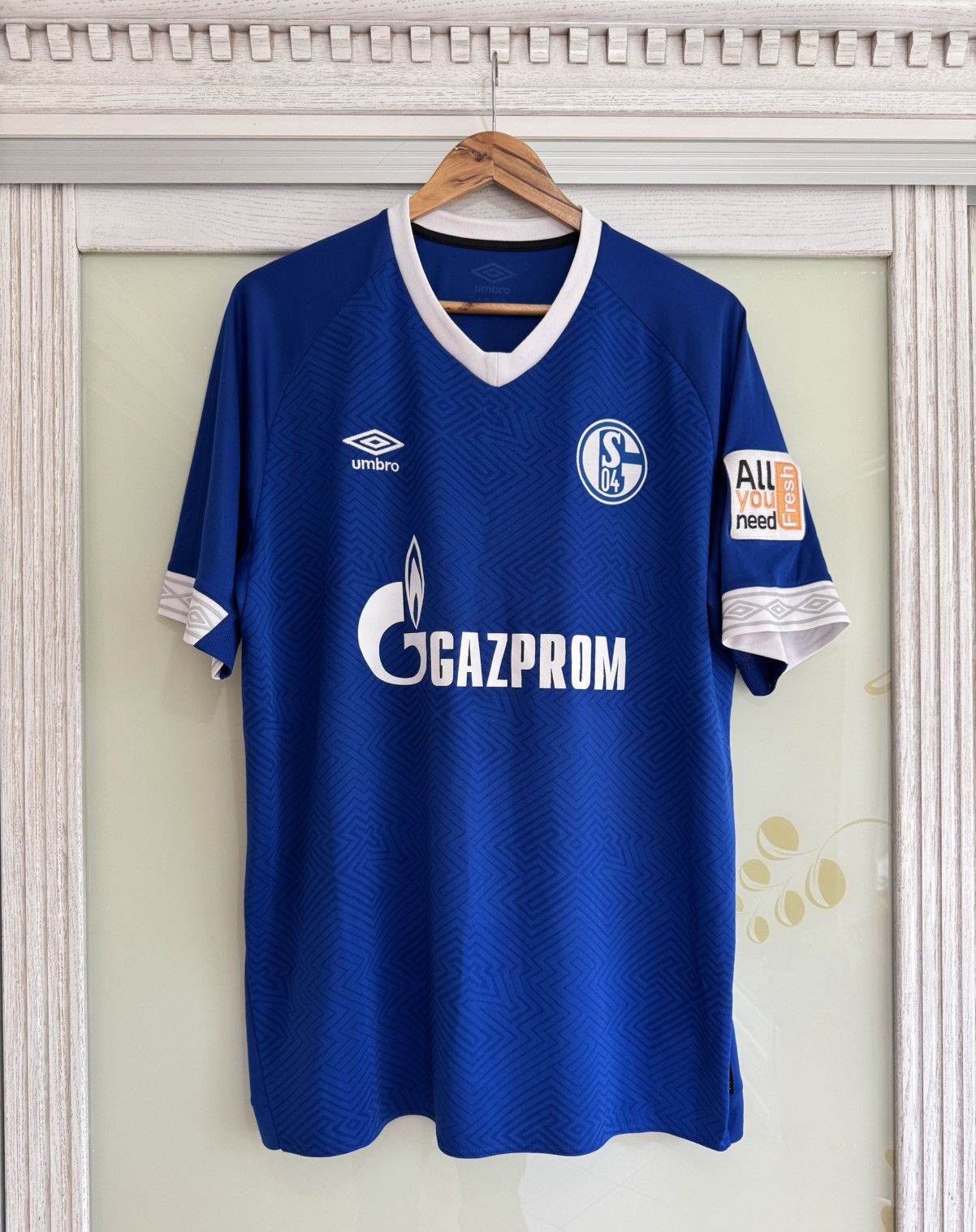 Umbro Schalke 2018-2019 Home Soccer Jersey Football Kit Shirt Size US XL / EU 56 / 4 - 1 Thumbnail