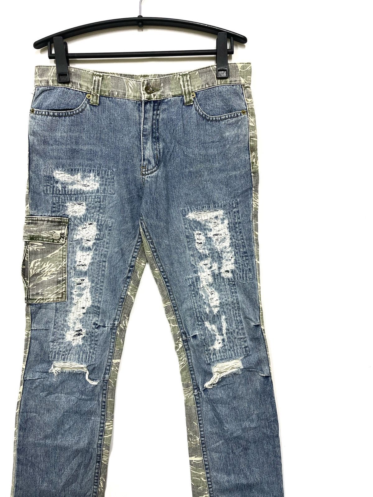If Six Was Nine G.O.A design camo plus jeans by Semanticdesign Size US 34 / EU 50 - 2 Thumbnail