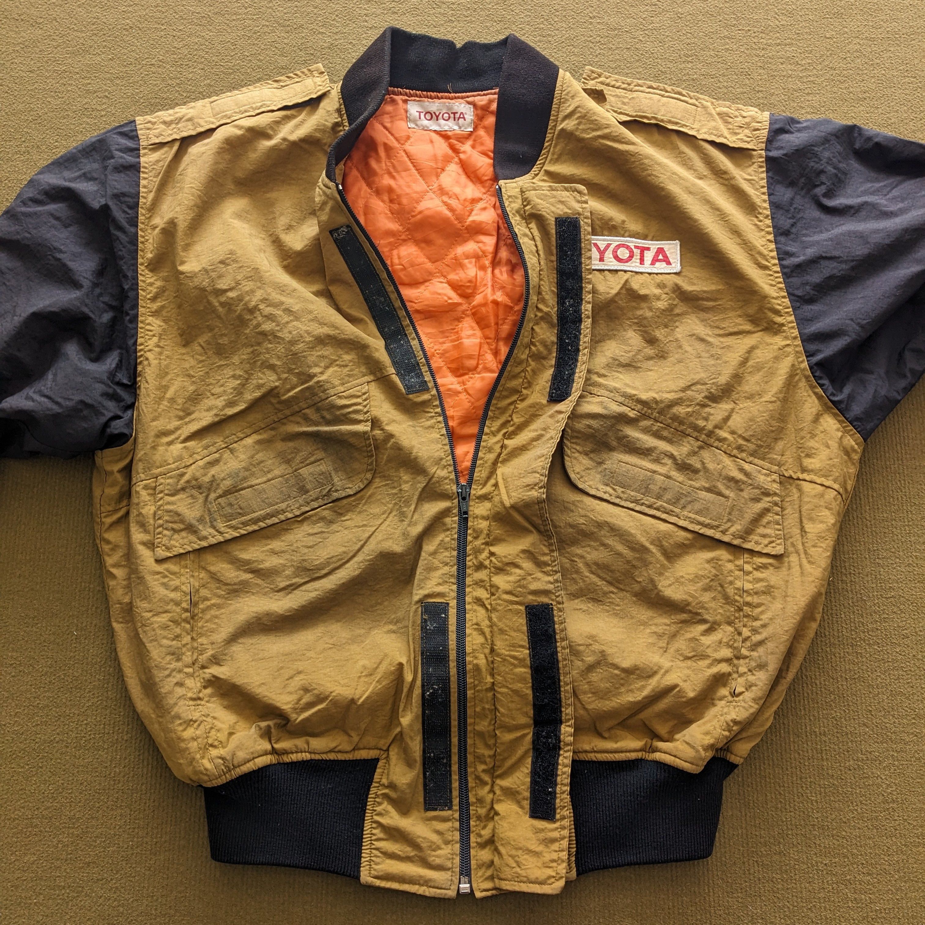 Japanese Brand Vintage TOYOTA Racing Motorsports Bomber Jacket Size US M / EU 48-50 / 2 - 5 Thumbnail