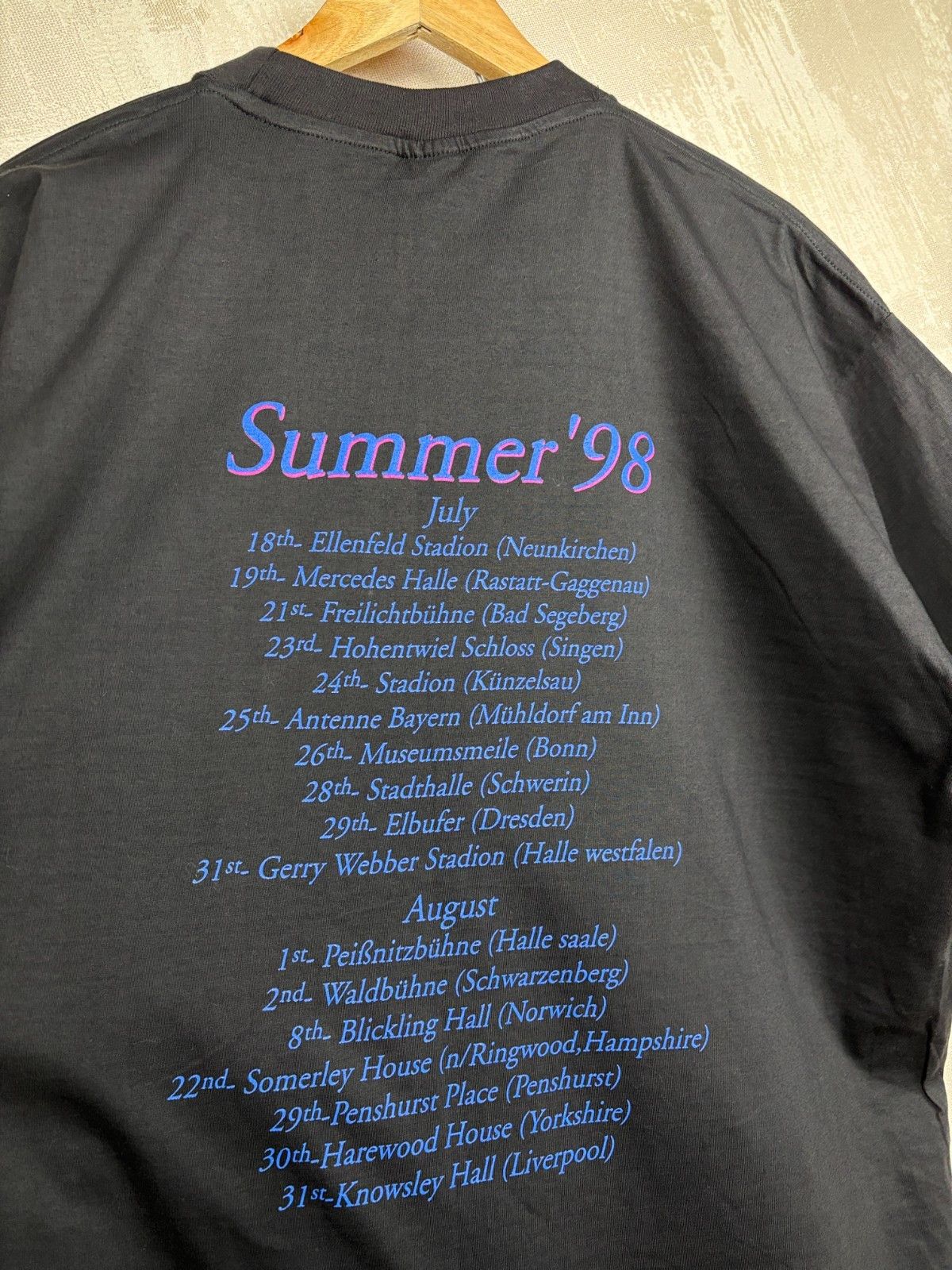 Vintage Vintage Chris de Burgh Summer Tour 1998 T-shirt Size US XL / EU 56 / 4 - 15 Thumbnail