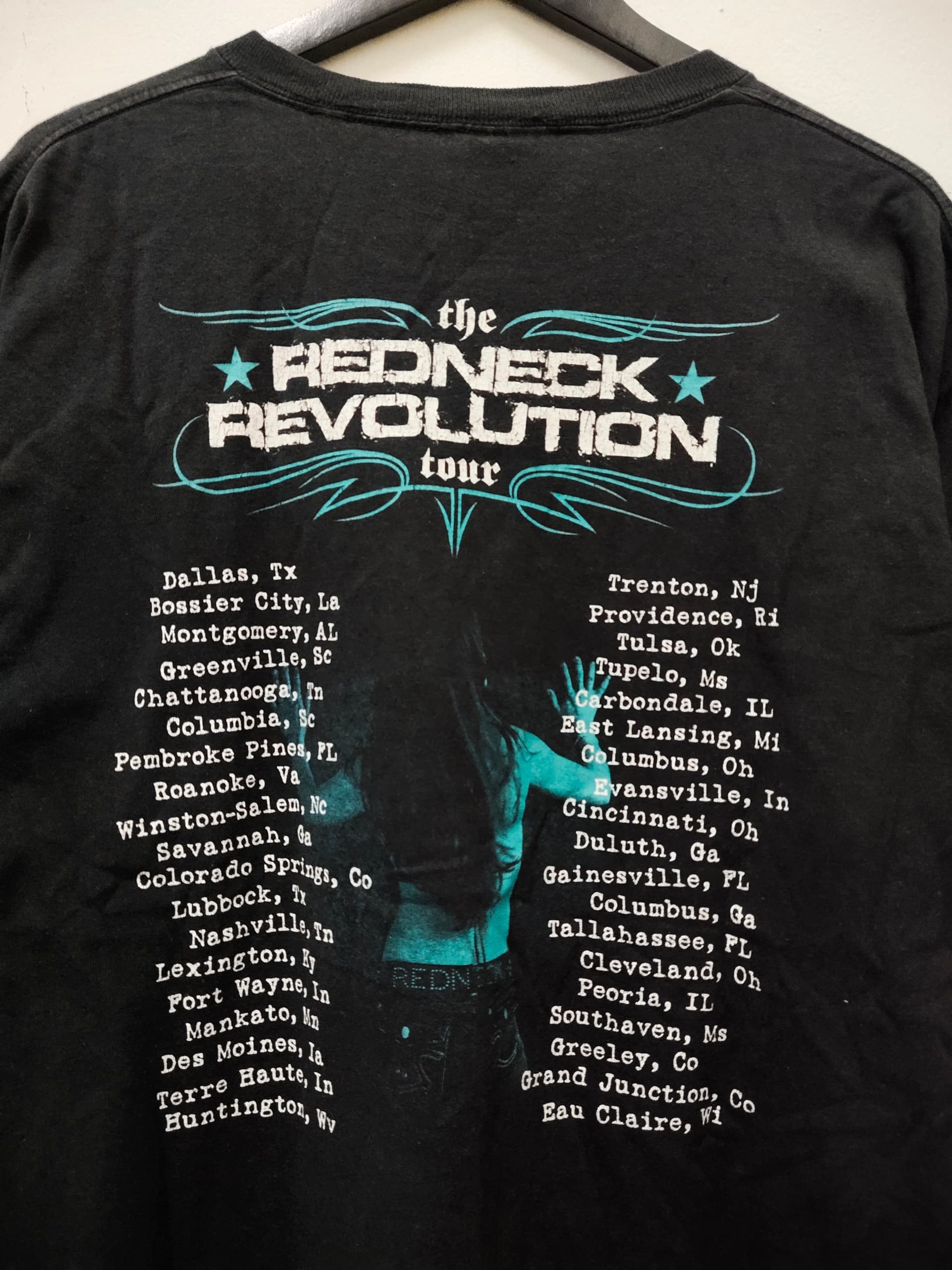 Band Tees Vintage Gretchen Wilson Tour t shirt solo singer Size US L / EU 52-54 / 3 - 6 Thumbnail