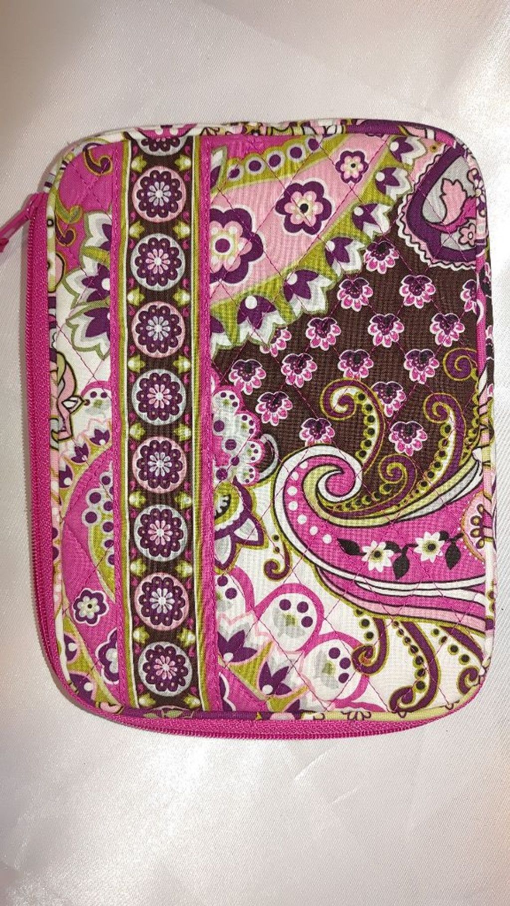 Vera Bradley Vera Bradley Very Berry Paisley Zippered Case NWOT Size ONE SIZE - 6 Thumbnail