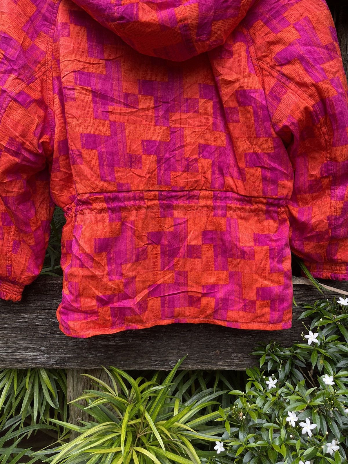 Phenix Vintage Phenix Pink & Orange Patterned Ski Jacket Size L / US 10 / IT 46 - 13 Thumbnail