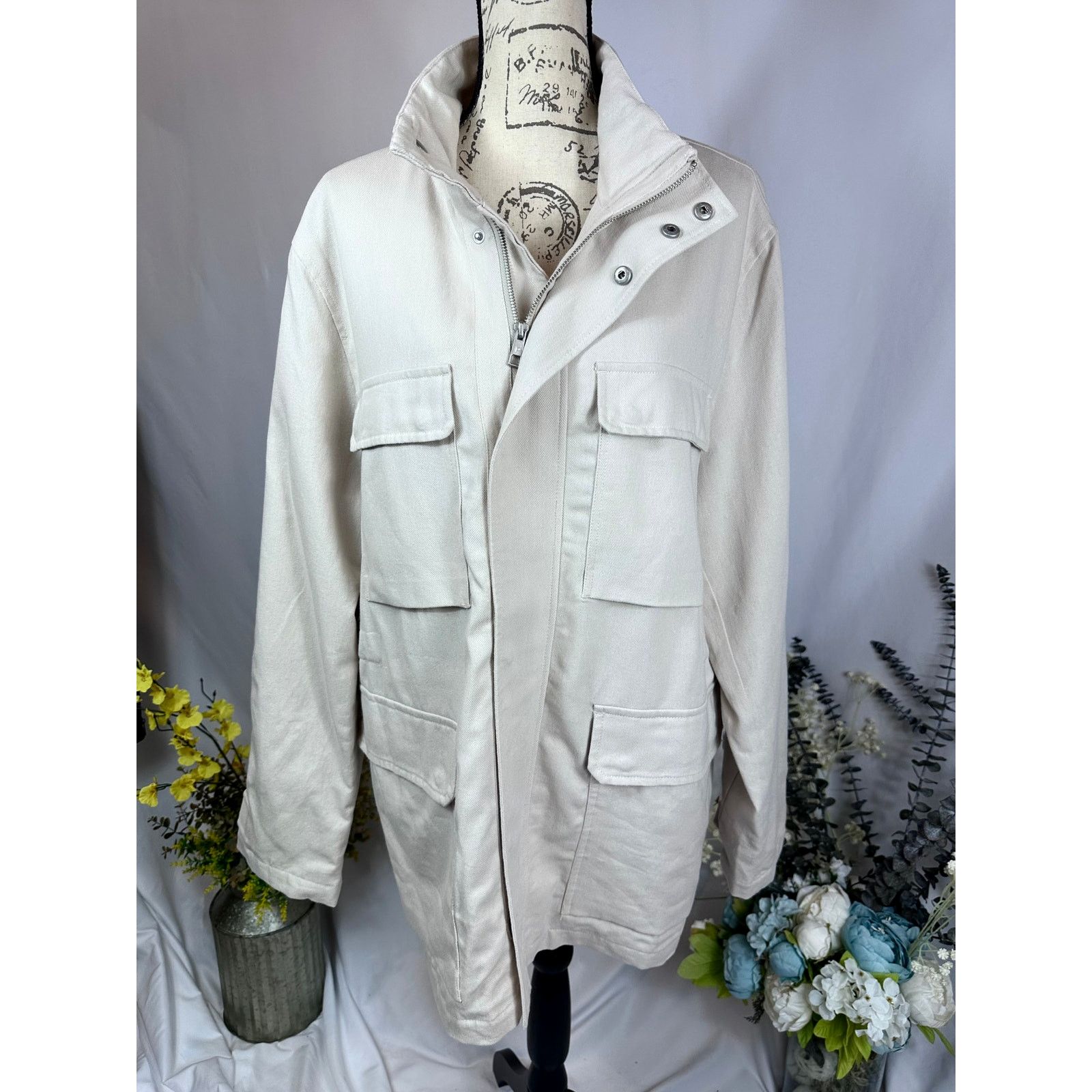 PIOMBO MP Piombo Safari 4 Flap Pocket Jacket Concealed zip size S Size US S / EU 44-46 / 1 - 6 Thumbnail