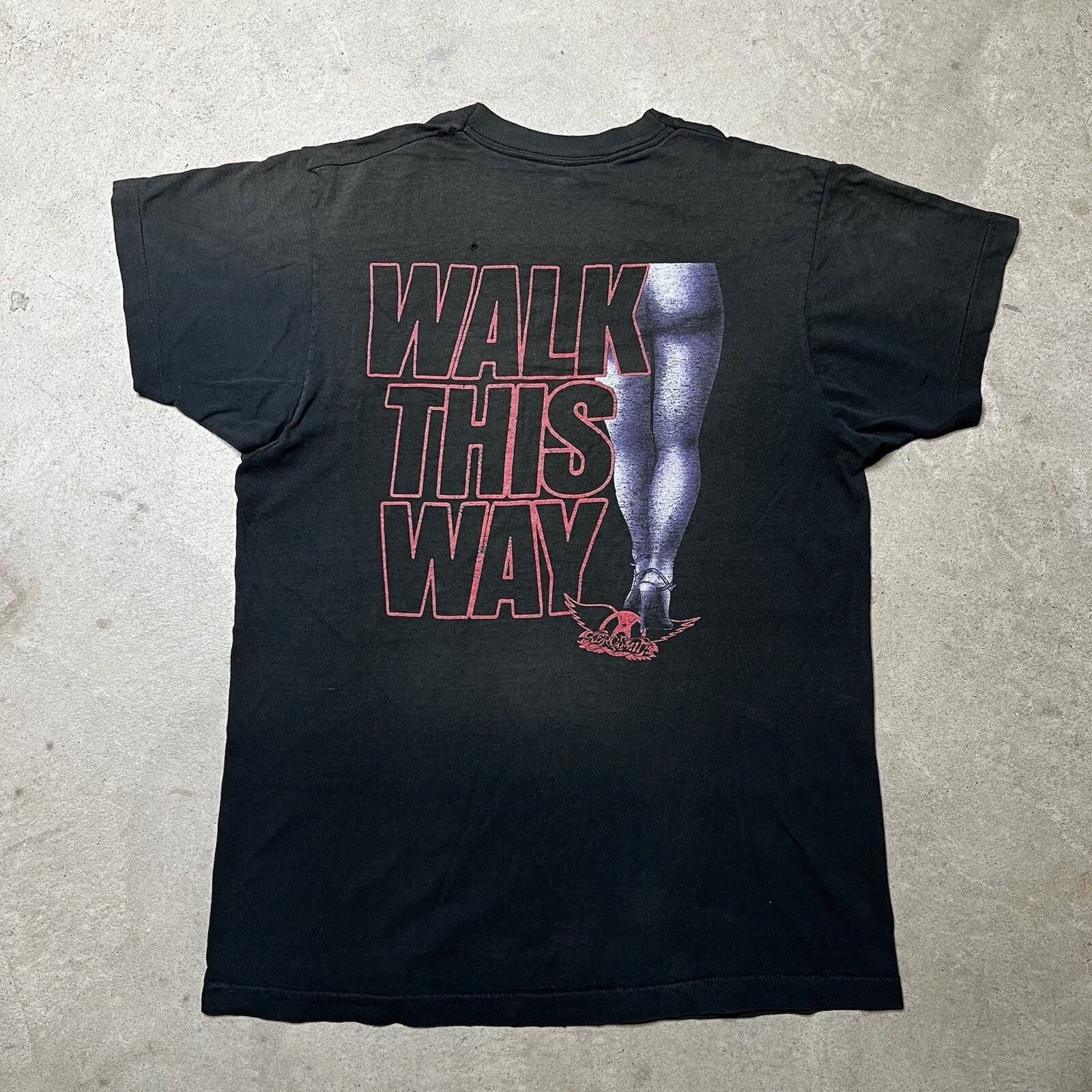 Vintage Vintage 1988 Aerosmith Walk This Way Concert T-Shirt Size US M / EU 48-50 / 2 - 8 Thumbnail
