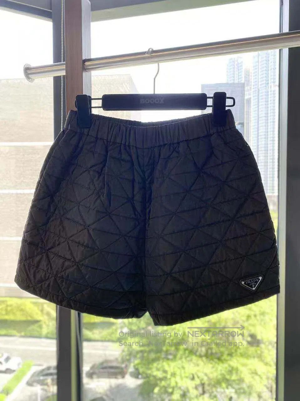 Prada Prada Triangle label shorts| Size 26" / US 2 / IT 38 - 2 Thumbnail