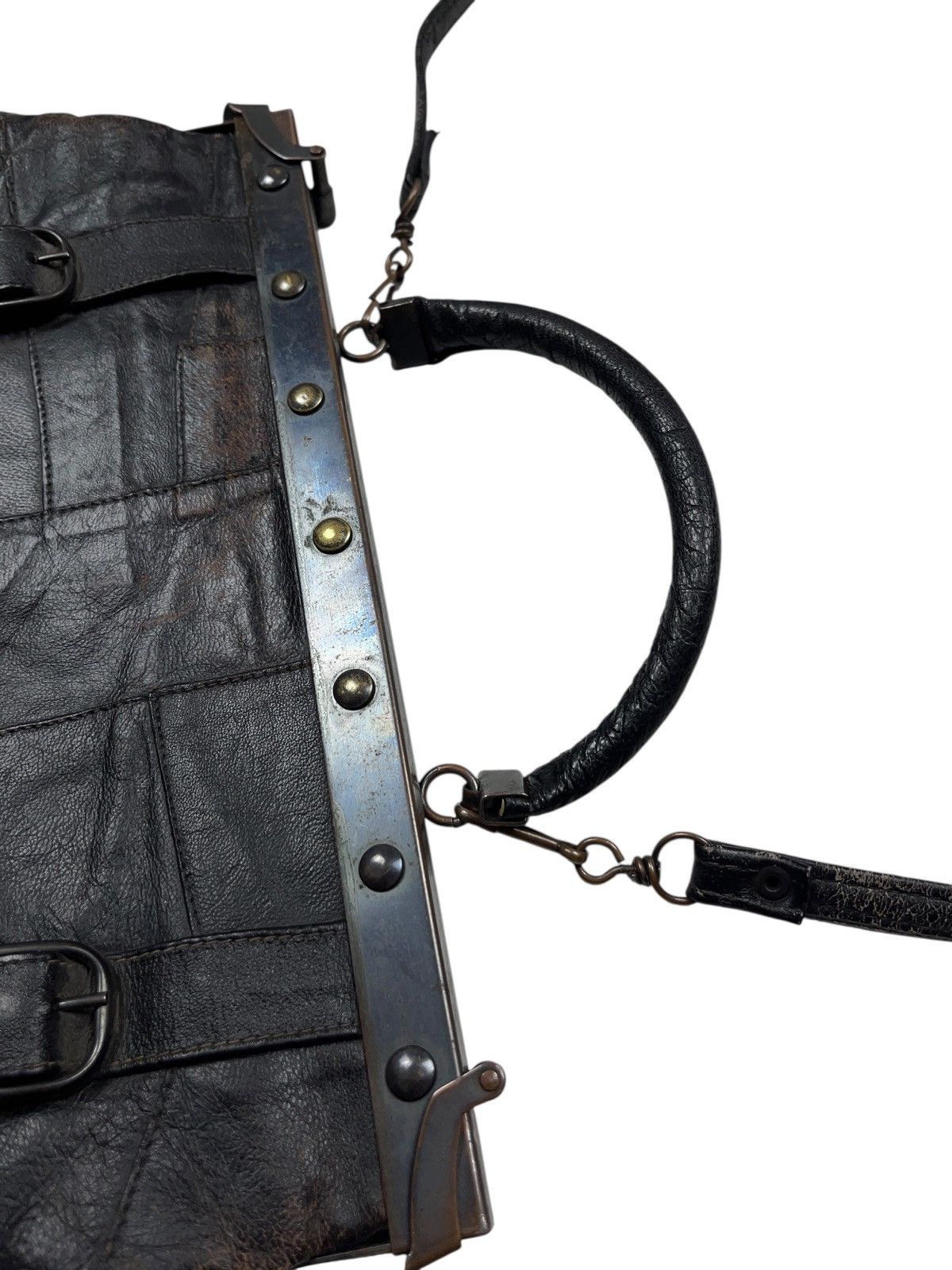 Vintage Vintage Leather Patchwork Shoulder Bag Gothic Avant Garde Size ONE SIZE - 4 Thumbnail