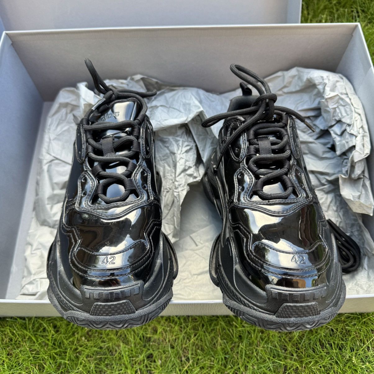 Balenciaga Balenciaga Triple S Patent Leather Black EU 42 UK 8 US 9 Size US 9 / EU 42 - 8 Thumbnail