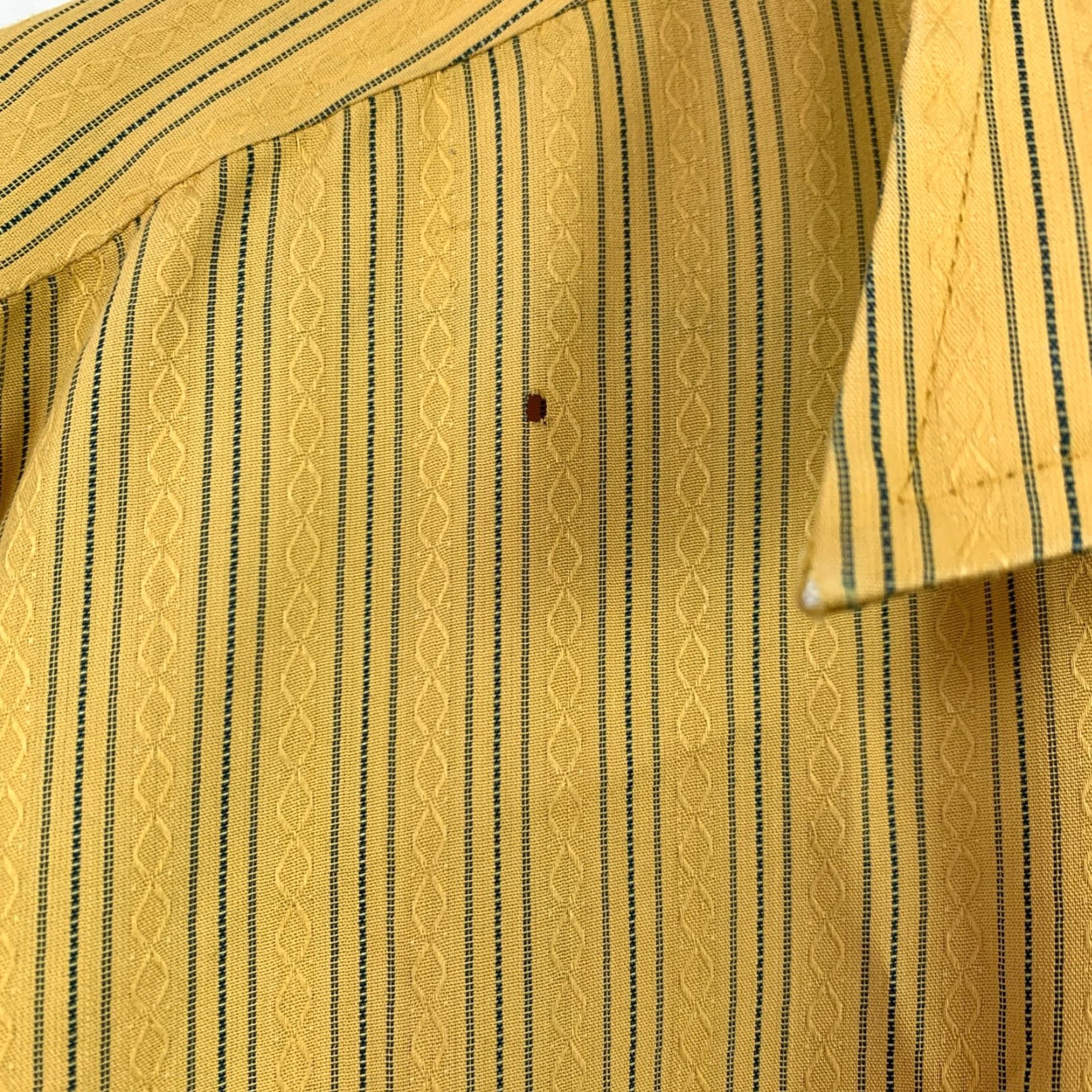 Arrow Vintage Arrow Drake II Sanforized Button Front Shirt 1950s Kent Collection Yellow 15 32 Mens Mens? Size US M / EU 48-50 / 2 - 6 Thumbnail