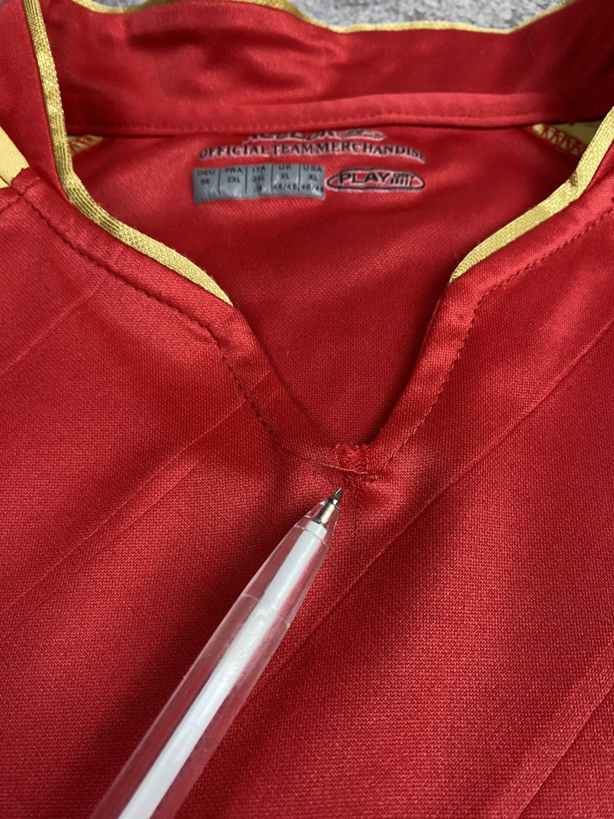 Reebok × Vintage Vintage Reebok Liverpool Soccer Jersey Size US XL / EU 56 / 4 - 10 Thumbnail