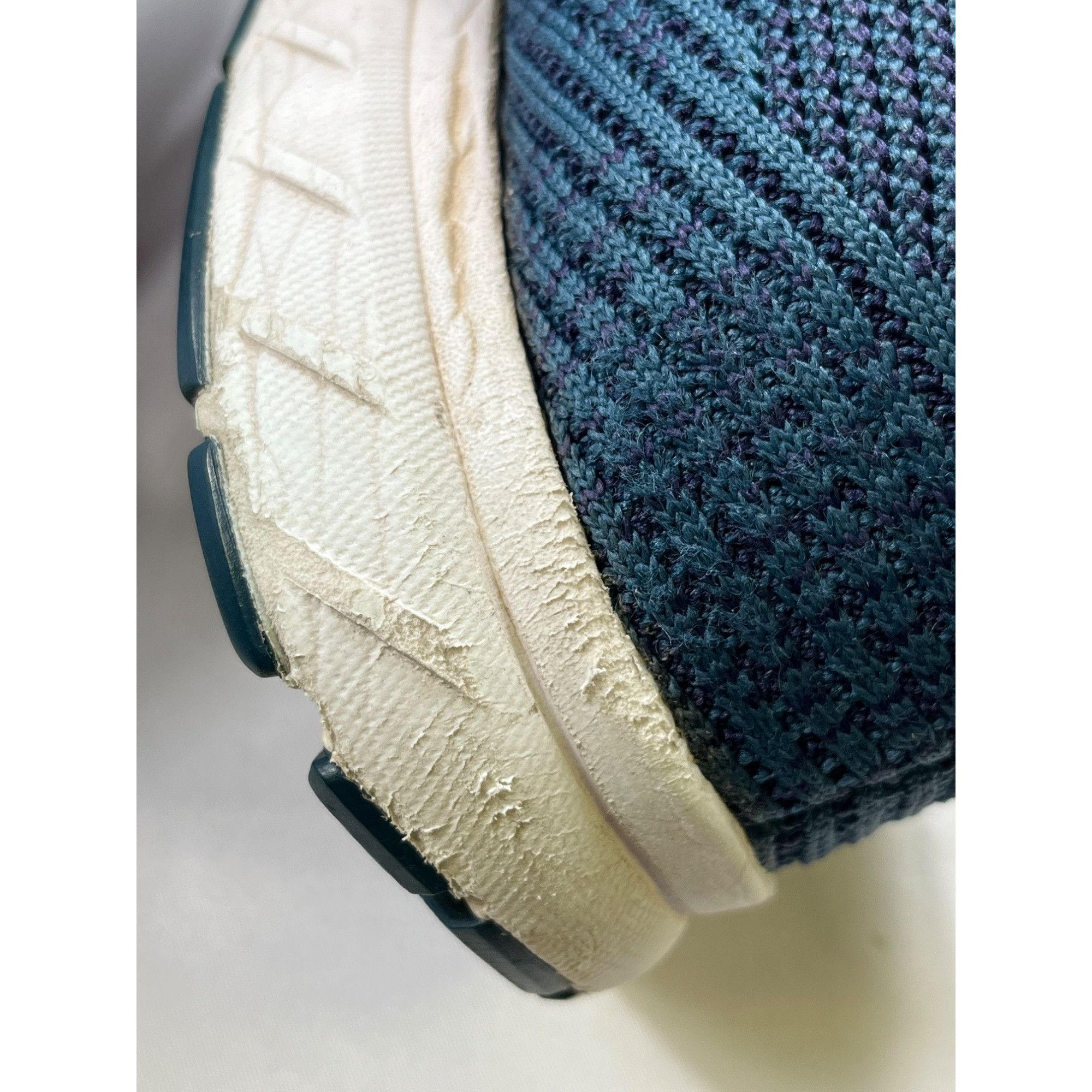 Brooks Brooks Womens Blue Pink Revel 3 Running Shoes Size 8 SKU 745 Size US 8 / IT 38 - 10 Thumbnail