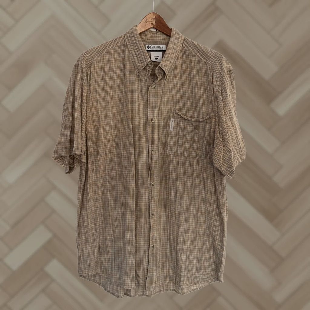 Vintage Columbia Plaid Short Sleeve Button-Up Shirt Mens L Beige Classic Outdoor Casual Workwear Summer Spring Fall Size US L / EU 52-54 / 3 - 1 Thumbnail