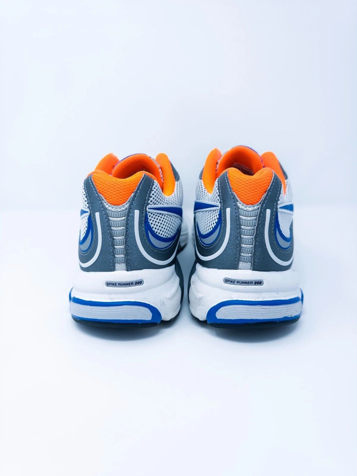 Reebok × Vetements Vetements Reebok Spike Runner 200 Gray Orange Blue Size US 10 / EU 43 - 2 Thumbnail