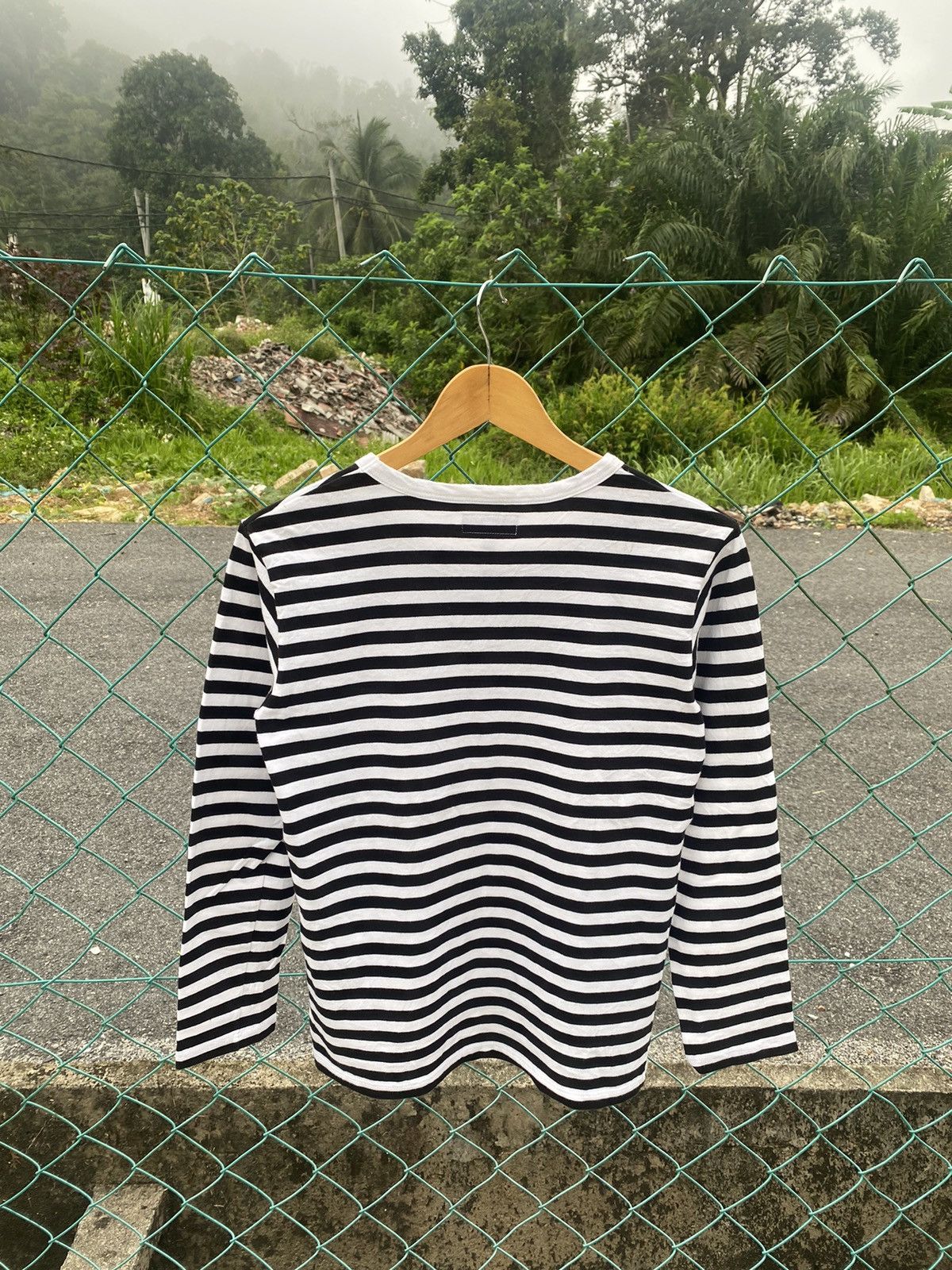 agnes b. Agnes B. white black breton striped tshirts Size XS / US 0-2 / IT 36-38 - 2 Thumbnail