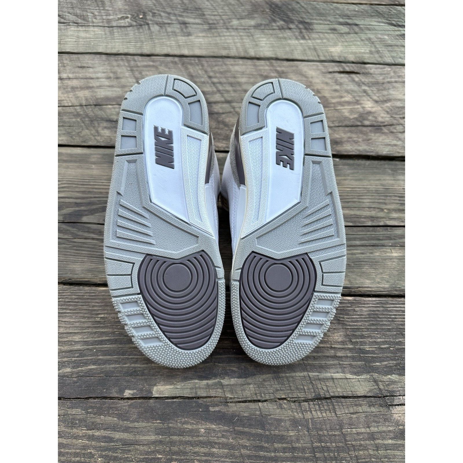 A Ma Maniere × Jordan Brand Jordan 3 Retro x A Ma Maniere Raised By Women - Size 8w/6.5m Size US 8 / IT 38 - 6 Thumbnail