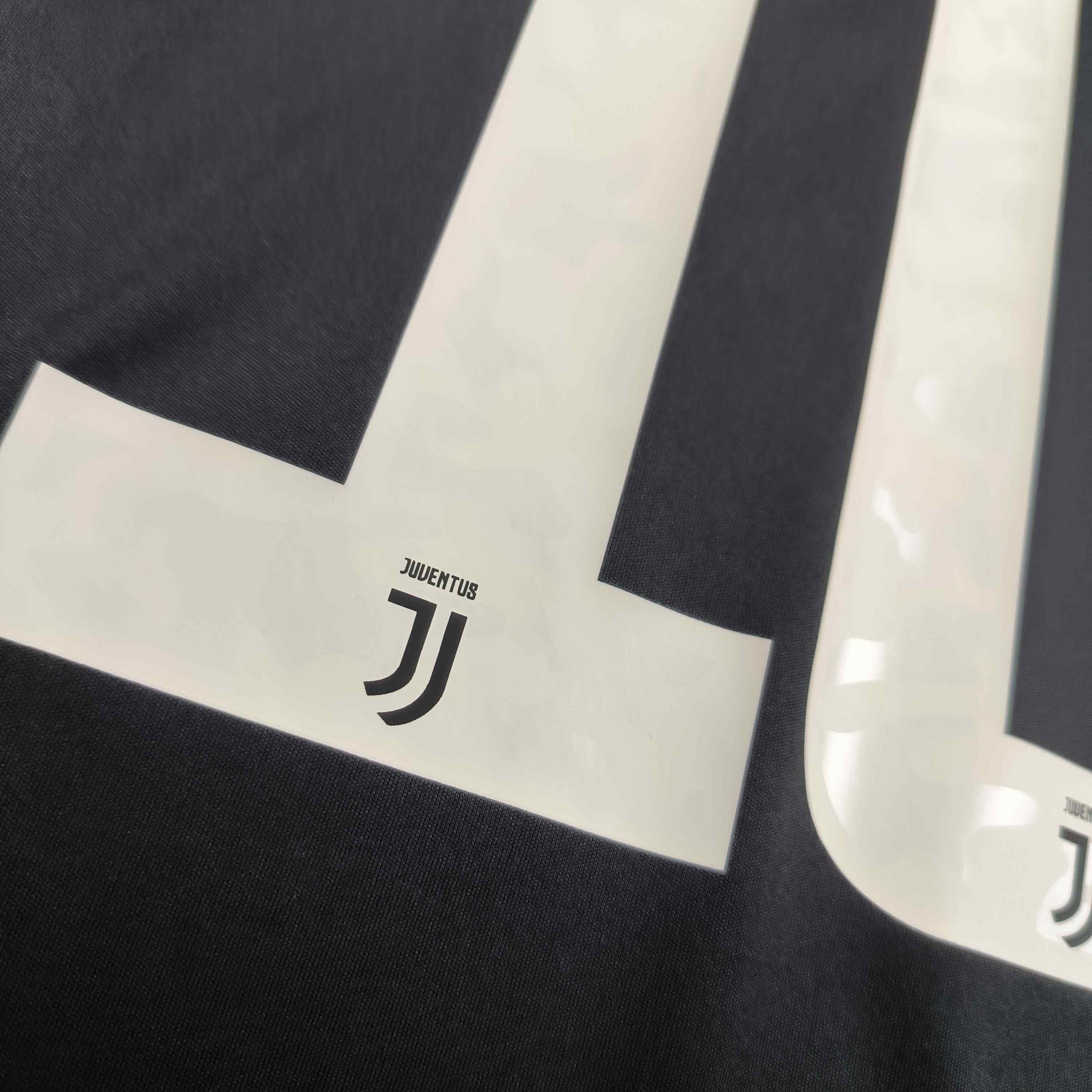 Adidas NEW Juventus 2019-20 Adidas home Dybala football jersey XL Size US XL / EU 56 / 4 - 10 Thumbnail