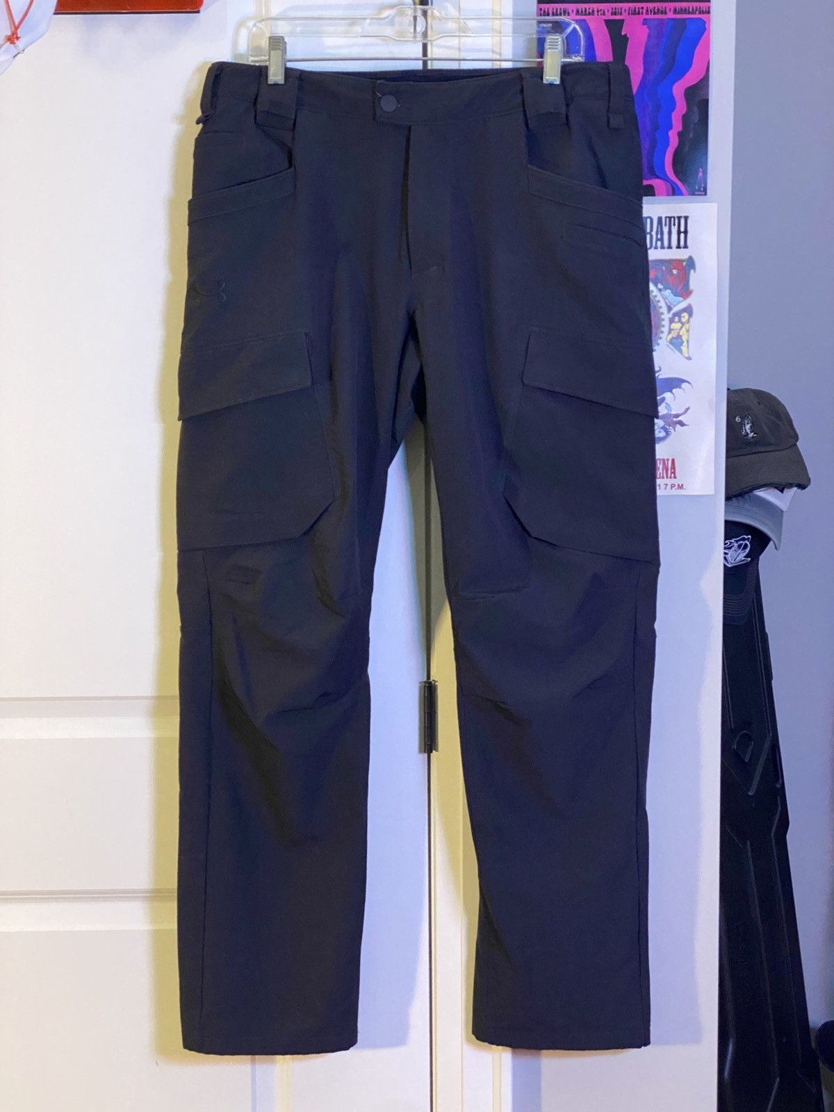 Under Armour ACTIVE CARGO PANTS - BLUE Size US 36 / EU 52 - 1 Thumbnail