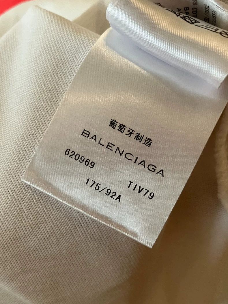Balenciaga Balenciaga White MasterCard logo printed short sleeves Size US S / EU 44-46 / 1 - 7 Thumbnail