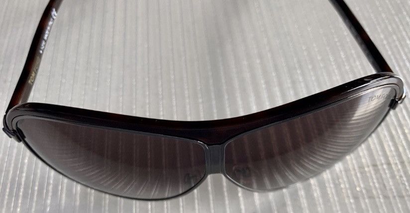 Tom Ford Tom Ford 🇮🇹 dk brown Rory unisex sunglasses NEW Size ONE SIZE - 6 Thumbnail