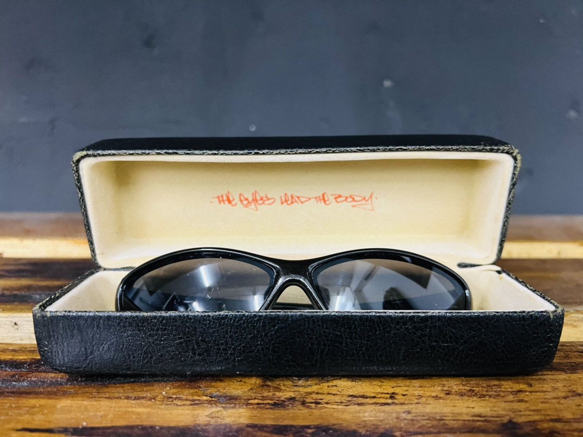 Nike Y2K Vintage Nike Sunglasses Size ONE SIZE - 3 Thumbnail