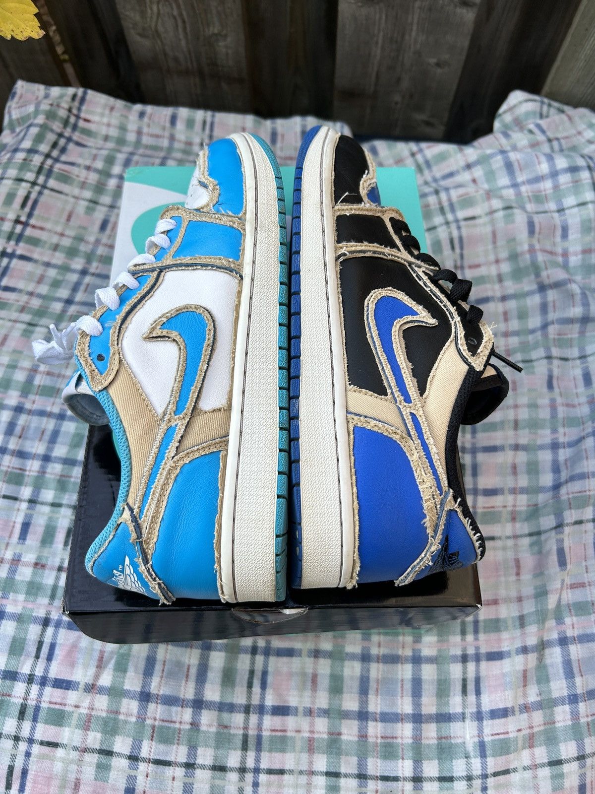 Jordan Brand Nike SB Air Jordan 1 Low QS Desert Ore Size US 10.5 / EU 43-44 - 6 Thumbnail