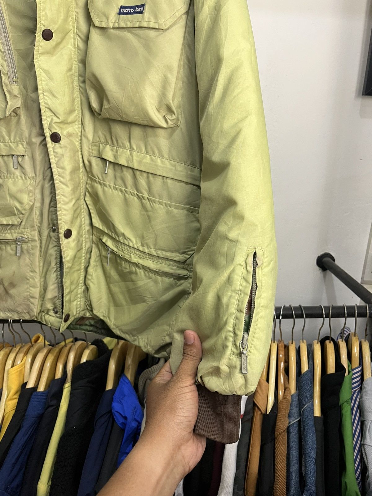 Montbell 1990s Montbell Reversible Camo Down Jacket Size US L / EU 52-54 / 3 - 8 Thumbnail