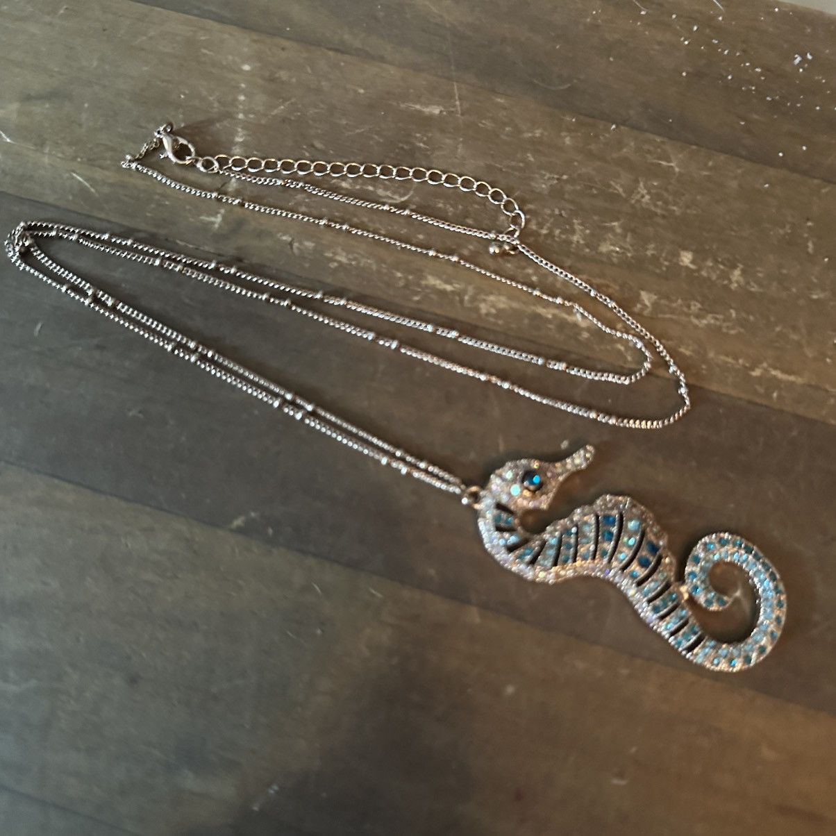 Other Gold tone rhinestone seahorse pendant necklace Size ONE SIZE - 3 Thumbnail