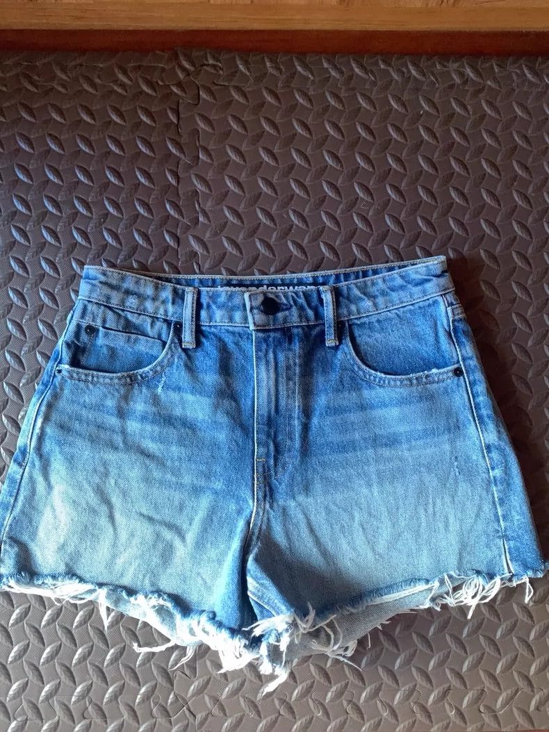 Alexander Wang Alexander Wang Denim Shorts Size 26" / US 2 / IT 38 - 1 Thumbnail