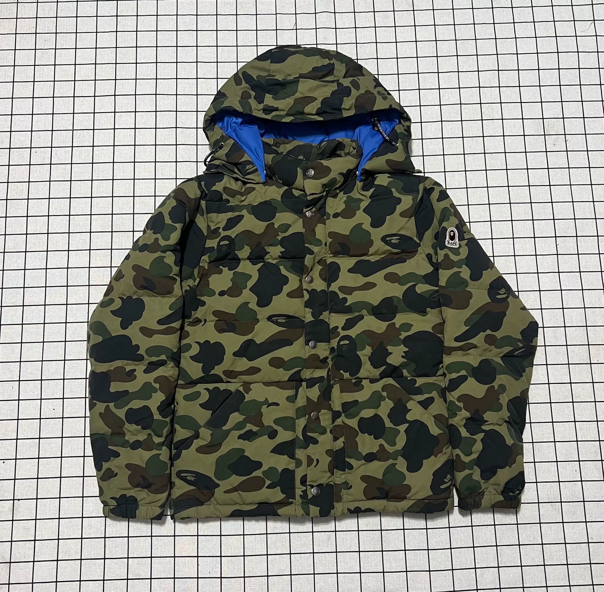 Bape Bape Down Camo Multi Heavy Coat m Men Size US M / EU 48-50 / 2 - 1 Thumbnail
