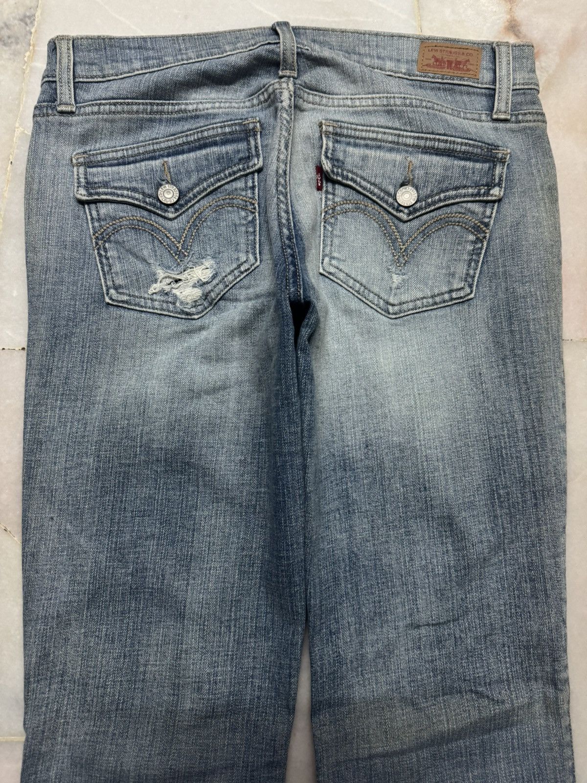 Levi's 💥BELL BOTTOM 90s💥TOO SUPERLOW 524 LEVI'S GRUNGE DISTRESS Size US 28 / EU 44 - 16 Thumbnail