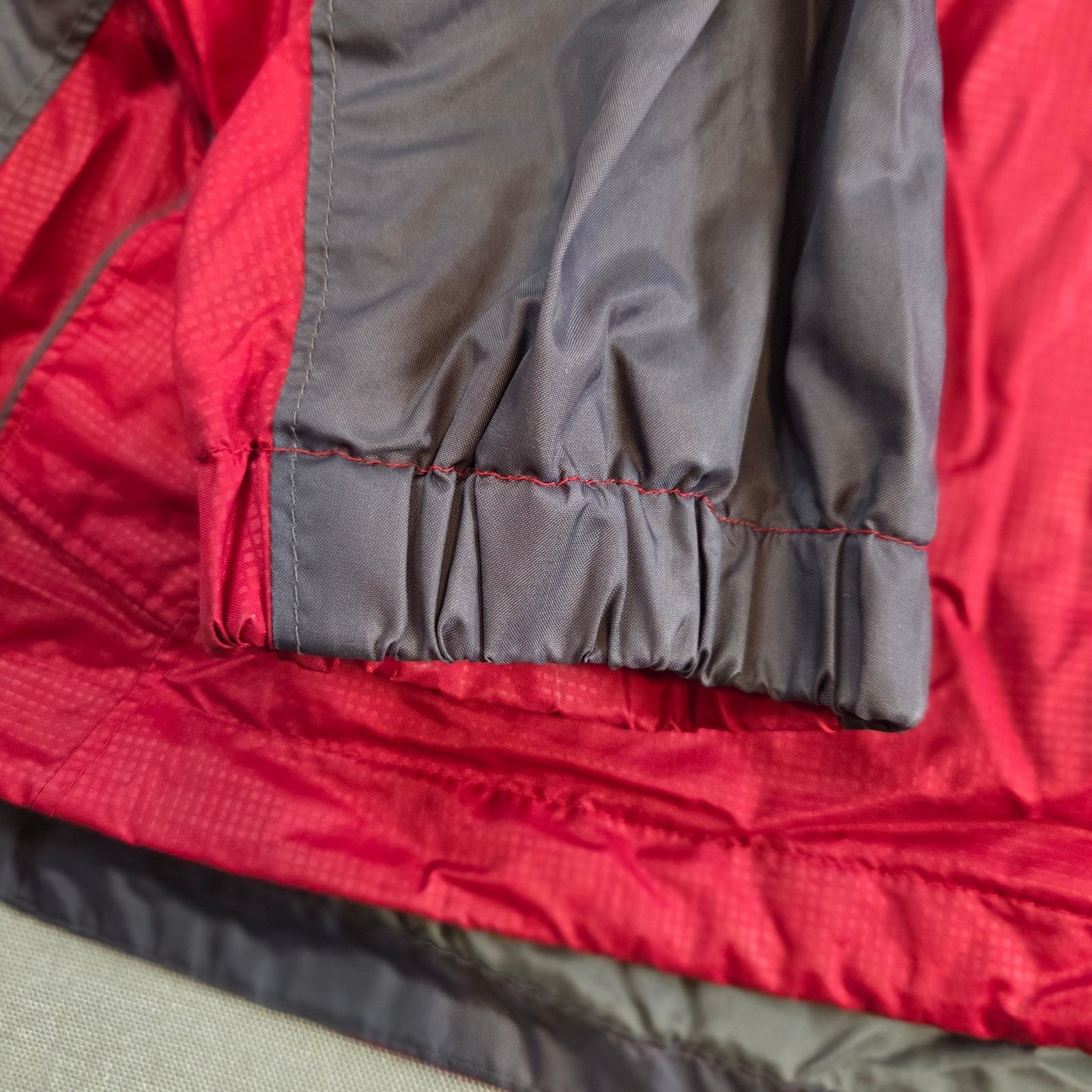 Columbia Columbia XL Red Gray Nylon Hooded Jacket Size US XL / EU 56 / 4 - 10 Thumbnail