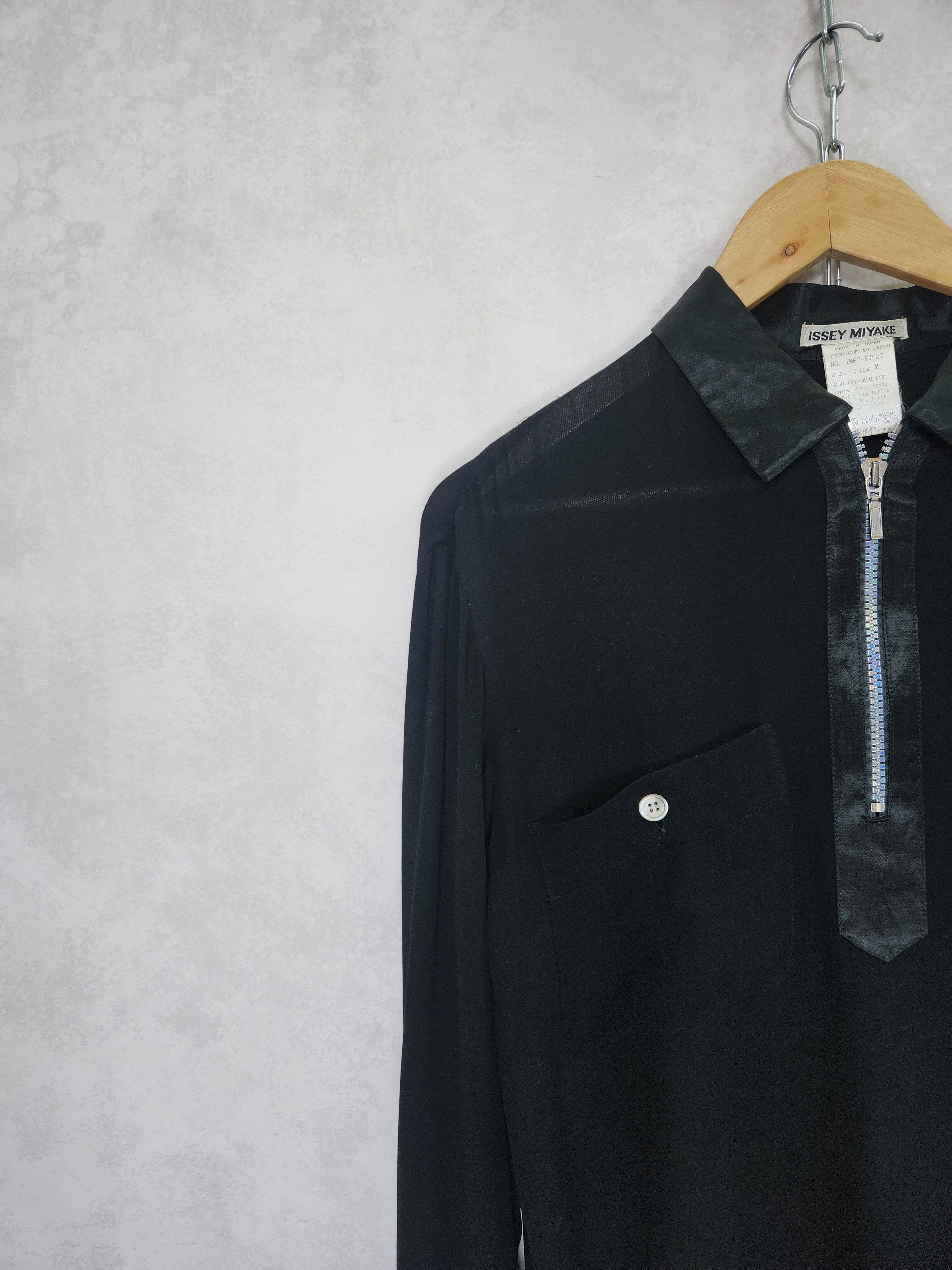 Issey Miyake Issey miyake black cupro 1/3 zip blouse shirt size M Size M / US 6-8 / IT 42-44 - 5 Thumbnail