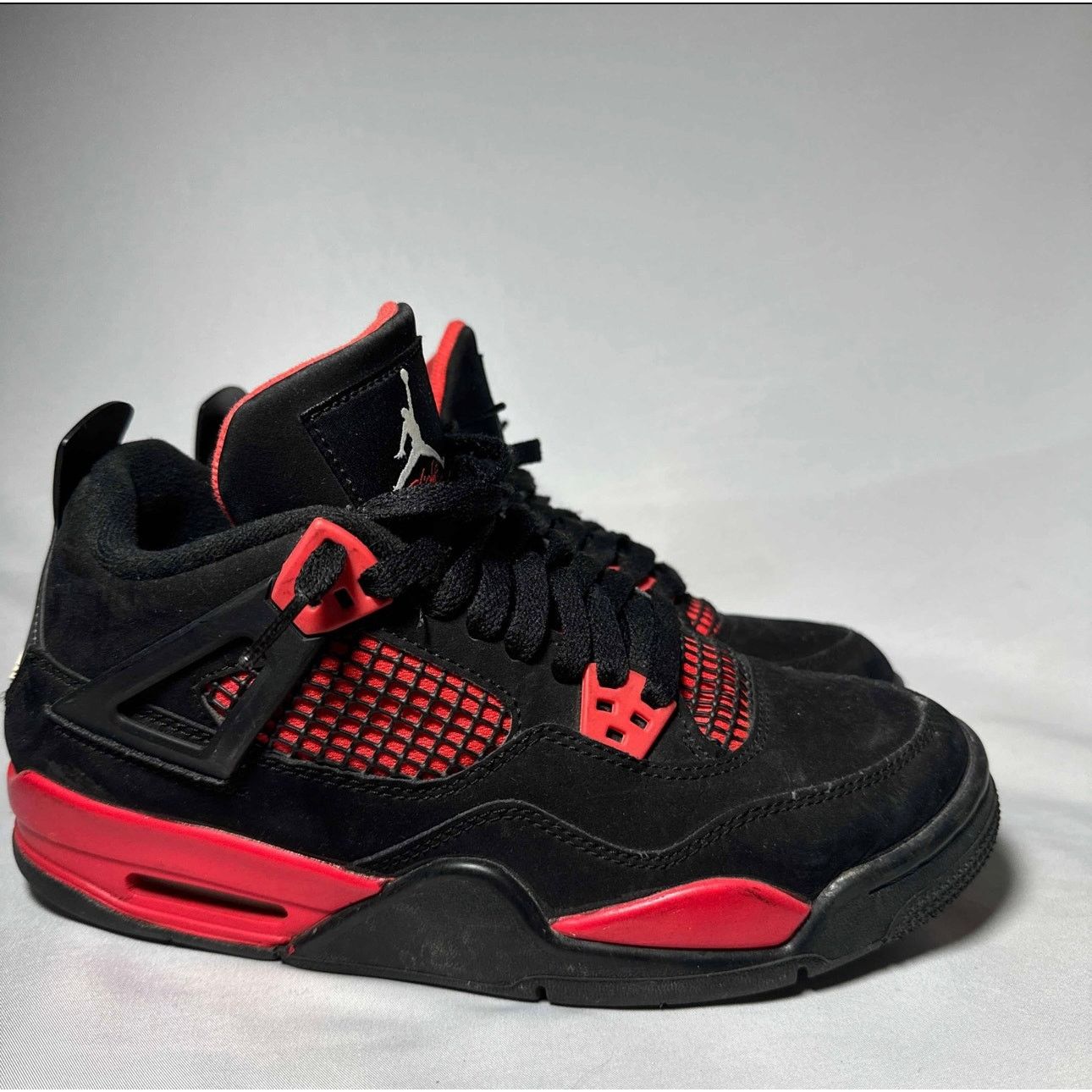 Jordan Brand × Nike Size 7 - Nike Air Jordan 4 Retro GS Red Thunder Men's Shoes Size US 7 / EU 40 - 1 Thumbnail