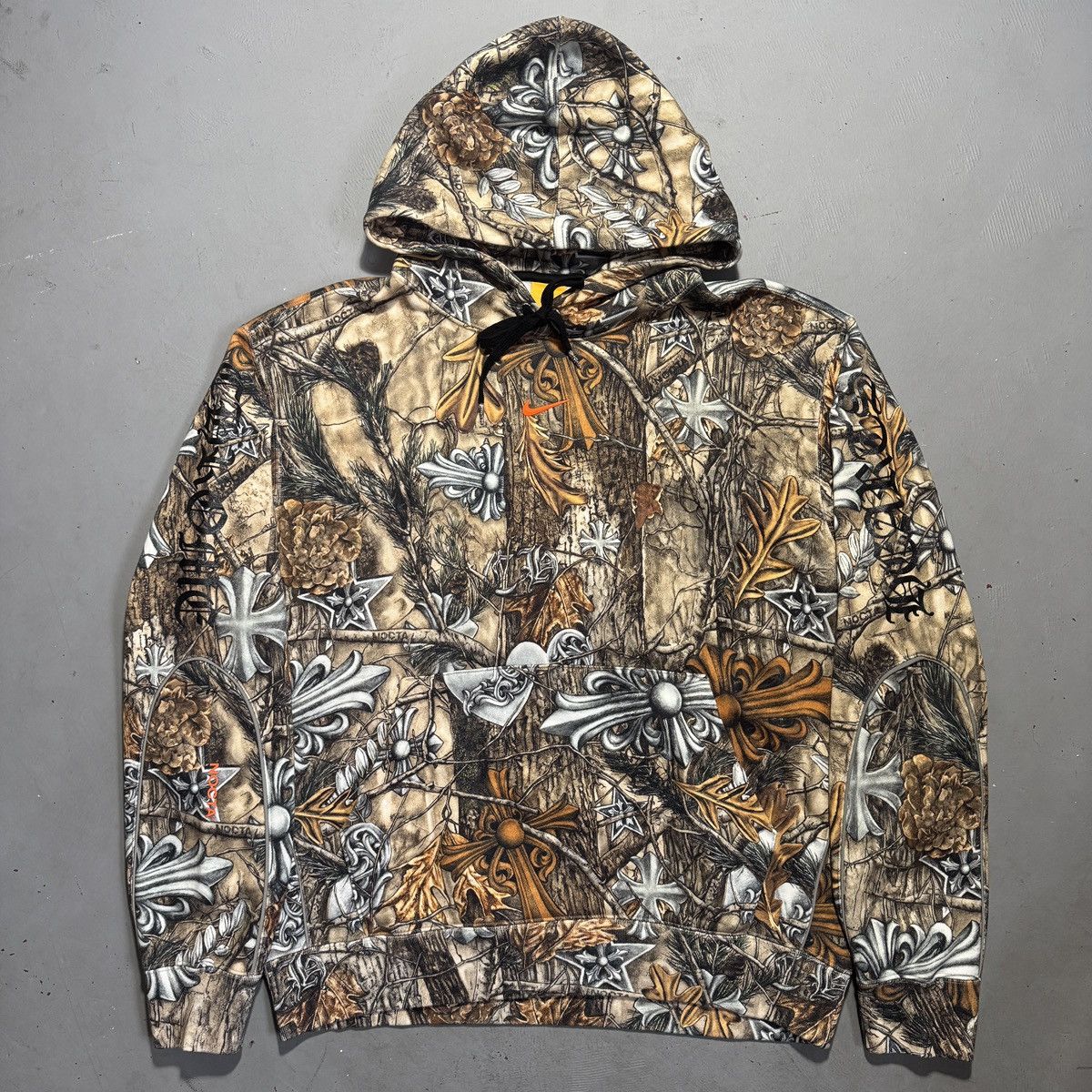 Chrome Hearts × NOCTA × Nike Chrome Hearts - Nocta - Horseshoe Realtree Camo Hoodie - LRG Size US L / EU 52-54 / 3 - 9 Thumbnail