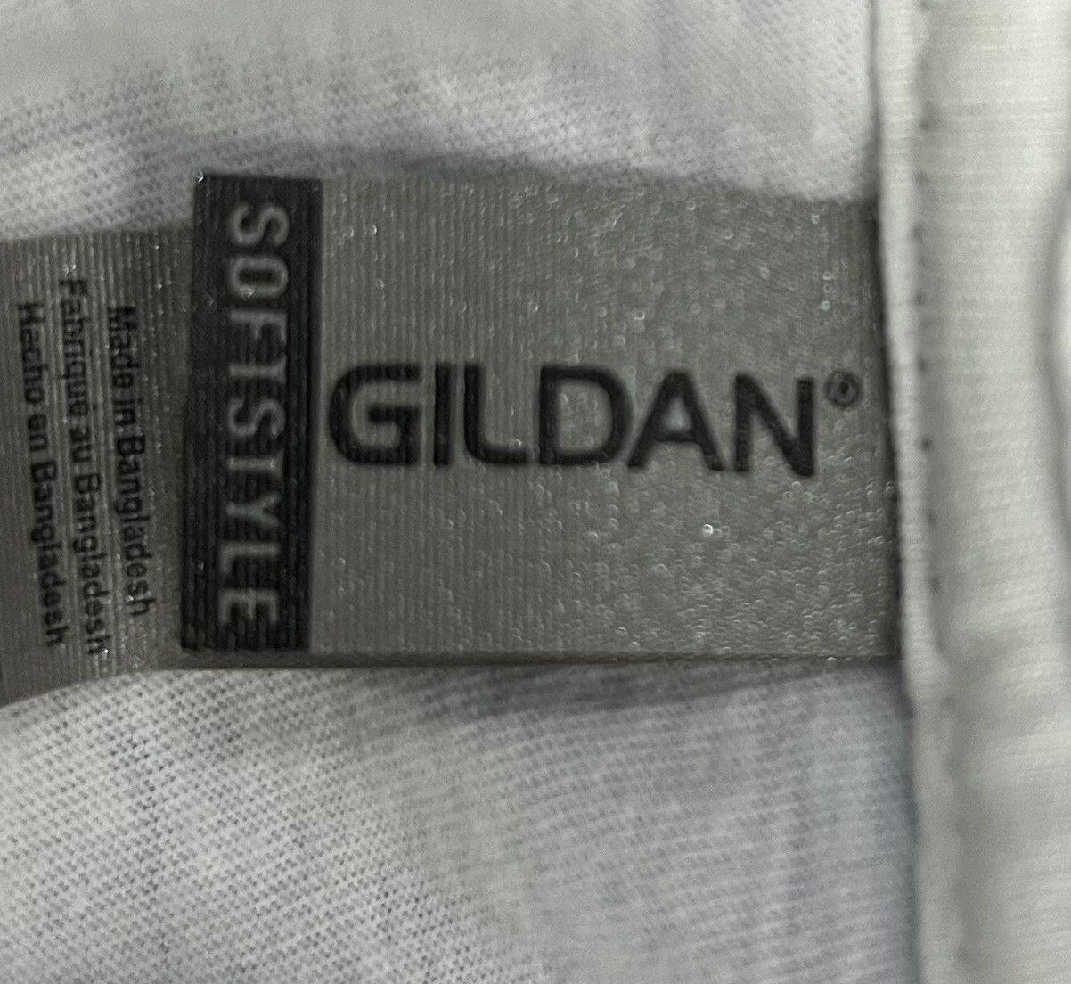 Band Tees × Gildan 🔥grailsale🔥 SOFTSTYLE KEEPING ACL CLEAN SHIRT Size US M / EU 48-50 / 2 - 6 Thumbnail