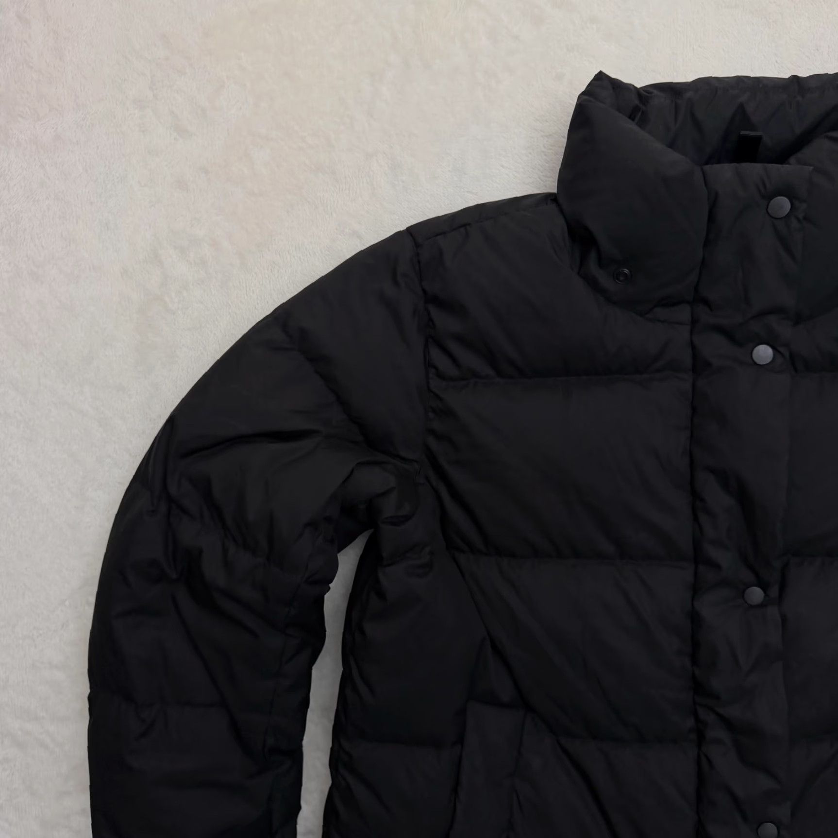 Lululemon Lululemon Jacket Womens 10 Black Down Puffer Insulated Full Zip Warm Winter Regular Zip Size L / US 10 / IT 46 - 6 Thumbnail