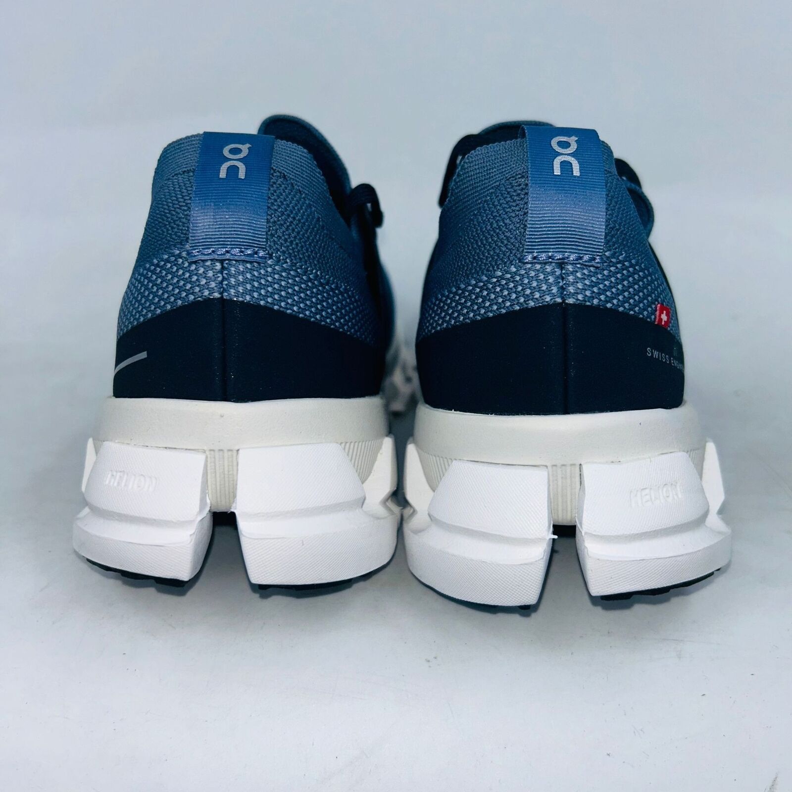 Apex One ON RUNNING CLOUDSWIFT 3 "WHITE" ATHLETIC SNEAKERS SIZE 9B Size US 9 / EU 42 - 3 Thumbnail