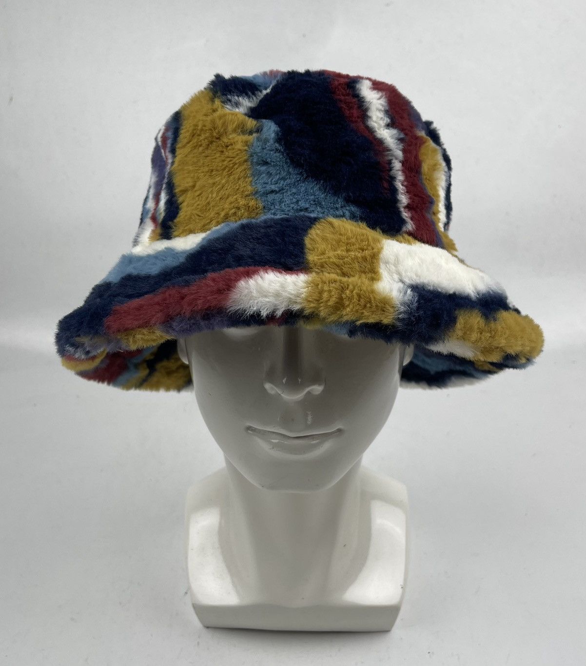 Japanese Brand very rare multicolour hat tc41 Size ONE SIZE - 2 Thumbnail