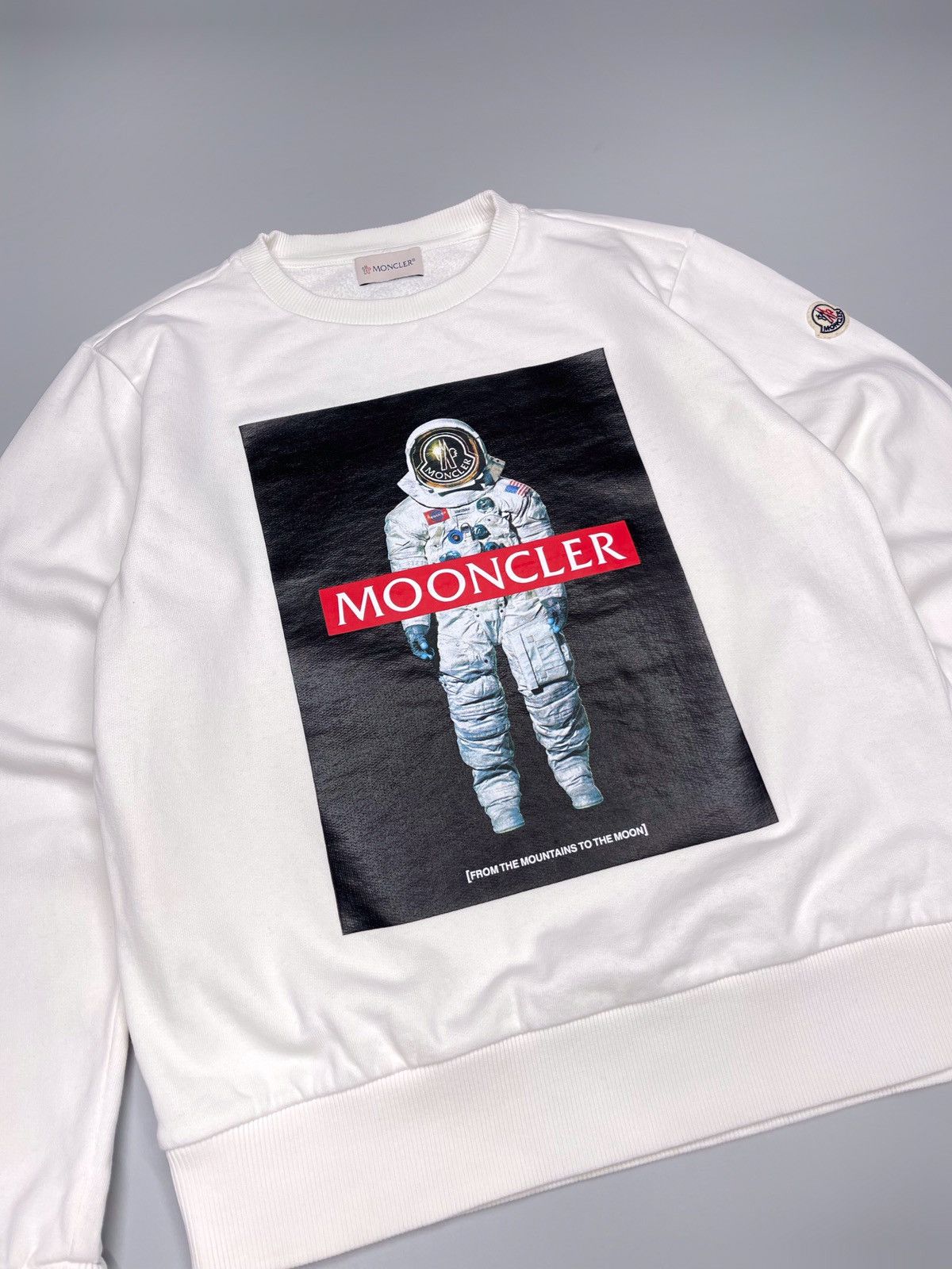 Moncler Moncler Sweatshirt Size S / US 4 / IT 40 - 3 Thumbnail