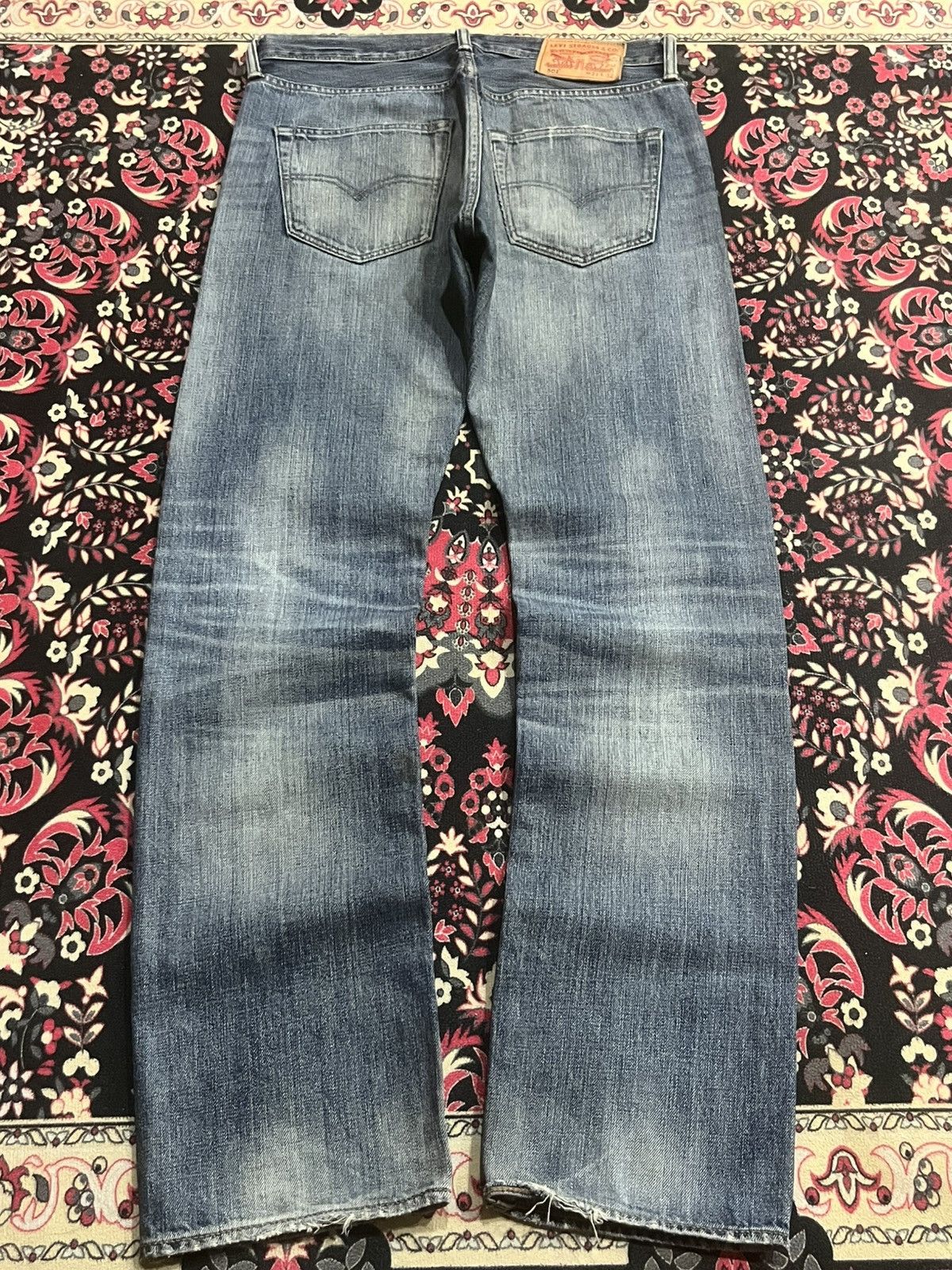 Levi's Vintage Levi’s 501 Blue Faded Washed Distress Straight Jeans Size US 31 - 2 Thumbnail
