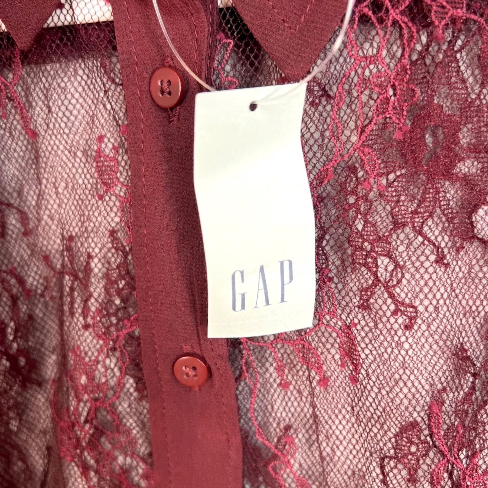 Gap Gap Blouse XS Sheer Burgundy Lace Button-Up Womens Shirt Classic NYLON POLYESTER Lace Sheer Casual 8/10 Size XS Regular Red Womens Size XS / US 0-2 / IT 36-38 - 5 Thumbnail