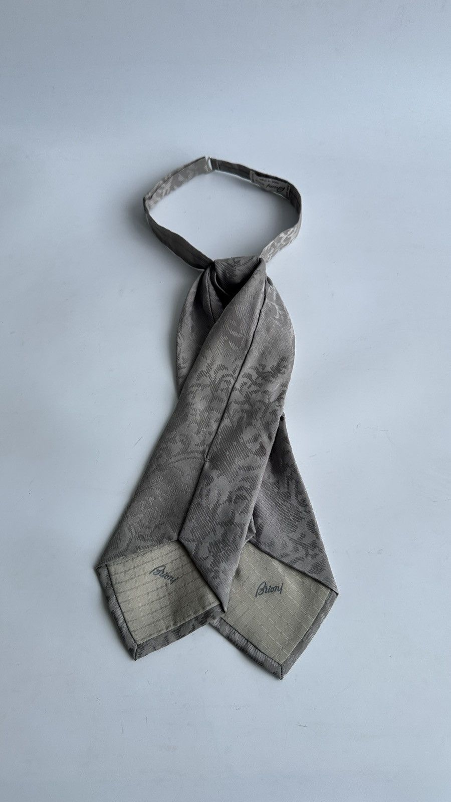 Brioni Brioni Roma Silk Ascot Tie Cravat Vintage Floral Jacquard Size ONE SIZE - 10 Thumbnail