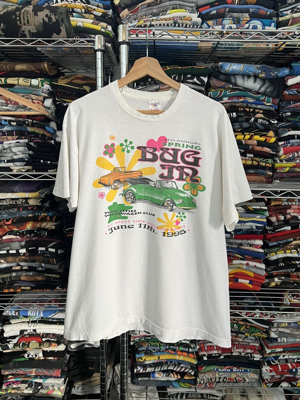 NASCAR 1995 Volkswagen Bug In Beetle Car Tee Size US XL / EU 56 / 4 - 1 Thumbnail