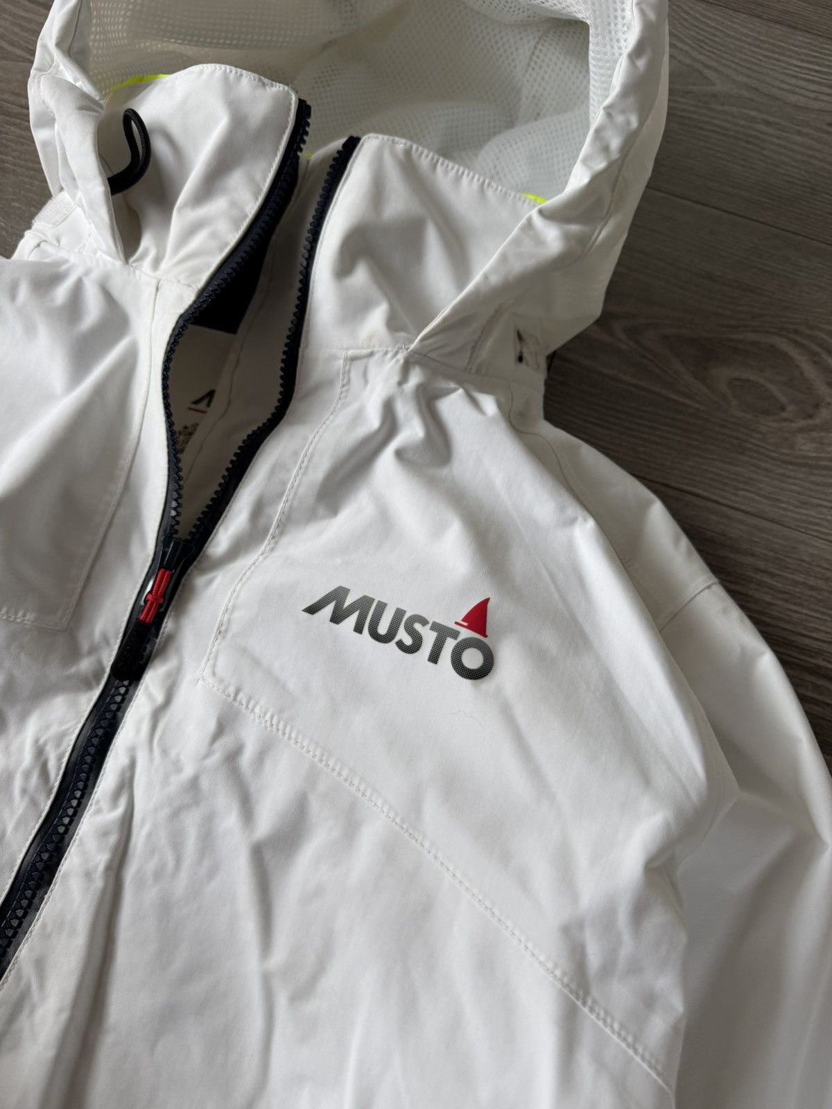 Helly Hansen ‼️Pro Musto Waterproof Kill Cord ,Cuffs Tech Jacket‼️ Size US M / EU 48-50 / 2 - 13 Thumbnail