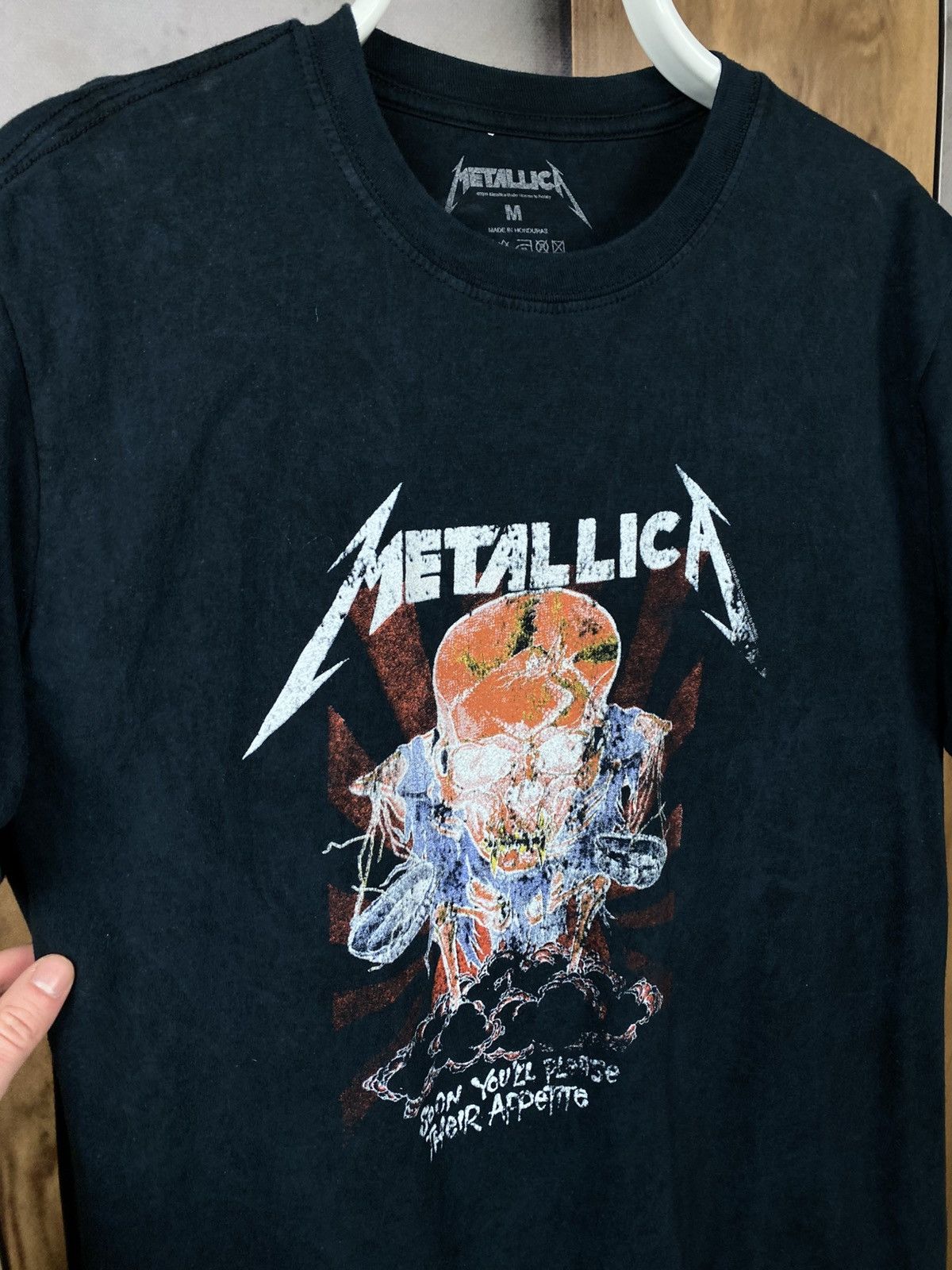 Band Tees 💀T-Shirt Metallica 2019 Soon You’ll Please Their Appetite💀 Size US M / EU 48-50 / 2 - 2 Thumbnail