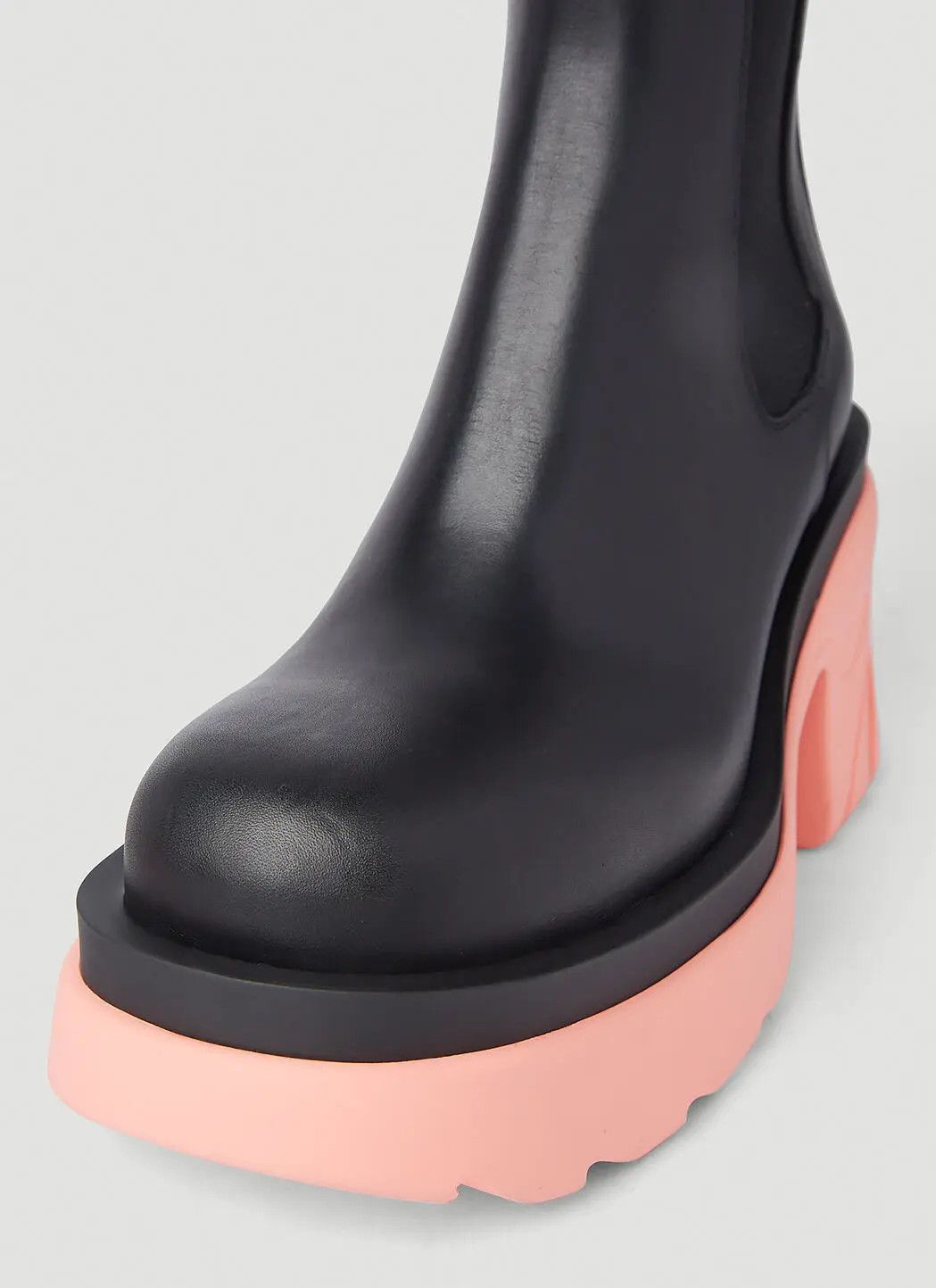 Bottega Veneta o1n1vont1225 Flash Boots in Black Pink Size US 8.5 / IT 38.5 - 6 Thumbnail