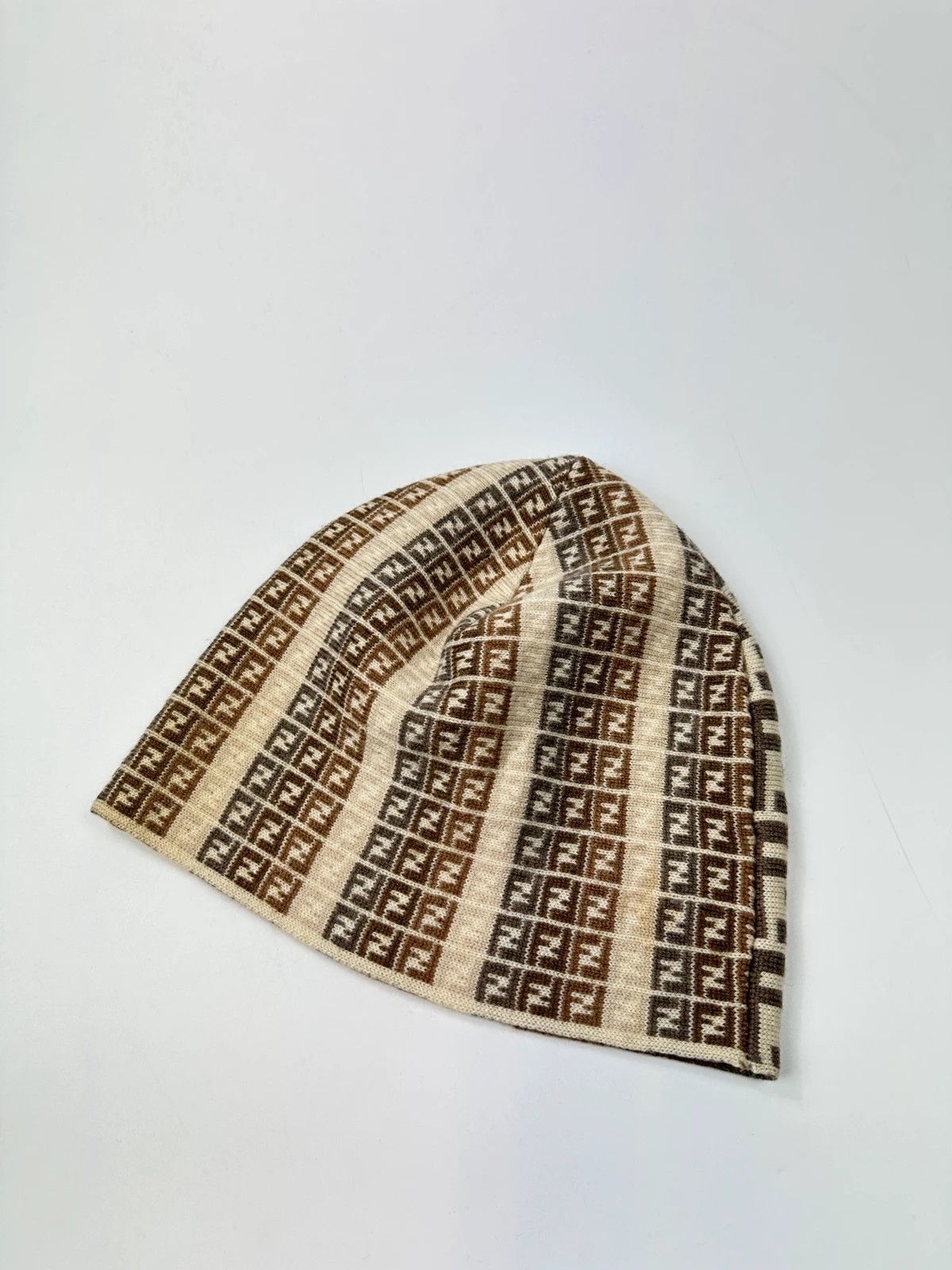Fendi Fendi Multi Monogram Wool Beige Brown Beanie Size ONE SIZE - 3 Thumbnail