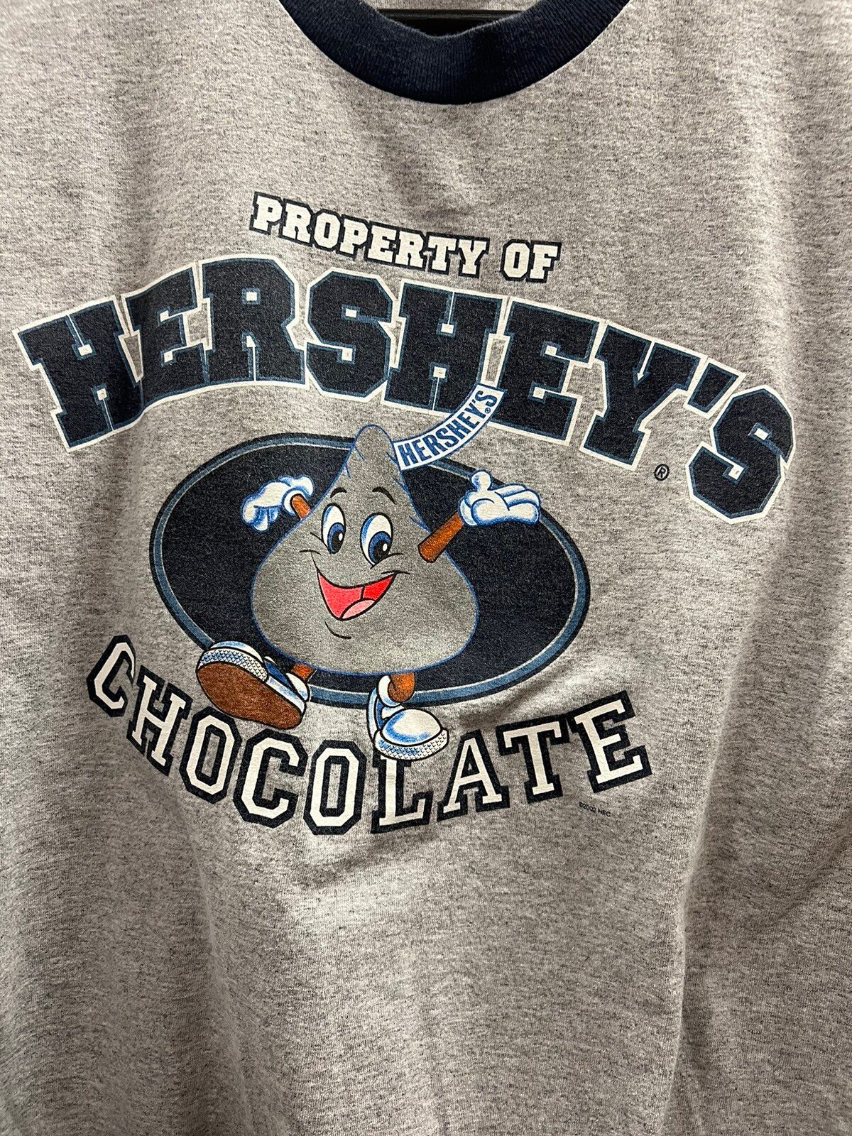 Vintage Vintage Property Of Hersheys Chocolate Hershey Kiss Tshirt Size US L / EU 52-54 / 3 - 1 Preview