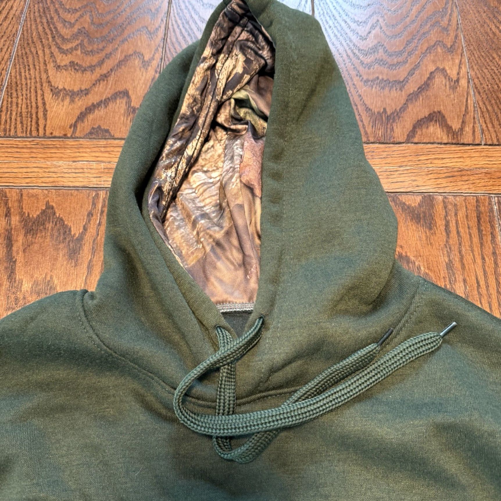 Vintage Mossy Oak Hoodie Mens Medium Green Camo Flag Pullover Hooded Sweatshirt Outdoors Size US M / EU 48-50 / 2 - 4 Thumbnail